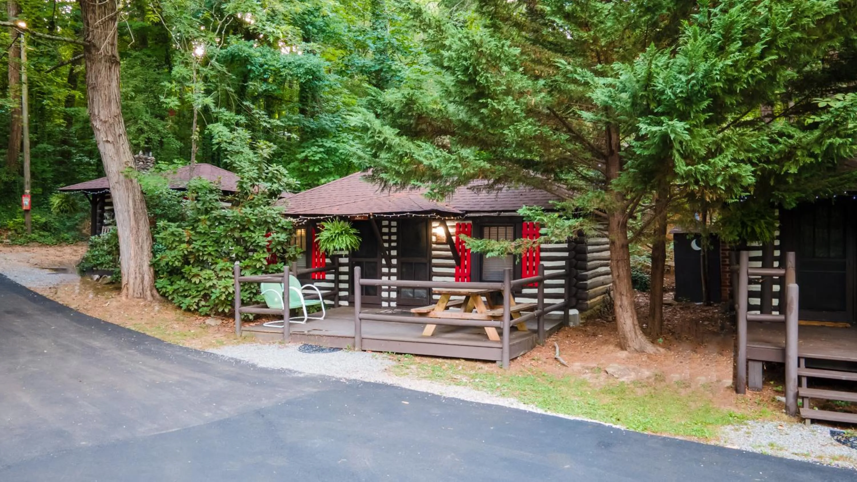 Mountain Dew Cabin in Log Cabin Motor Court