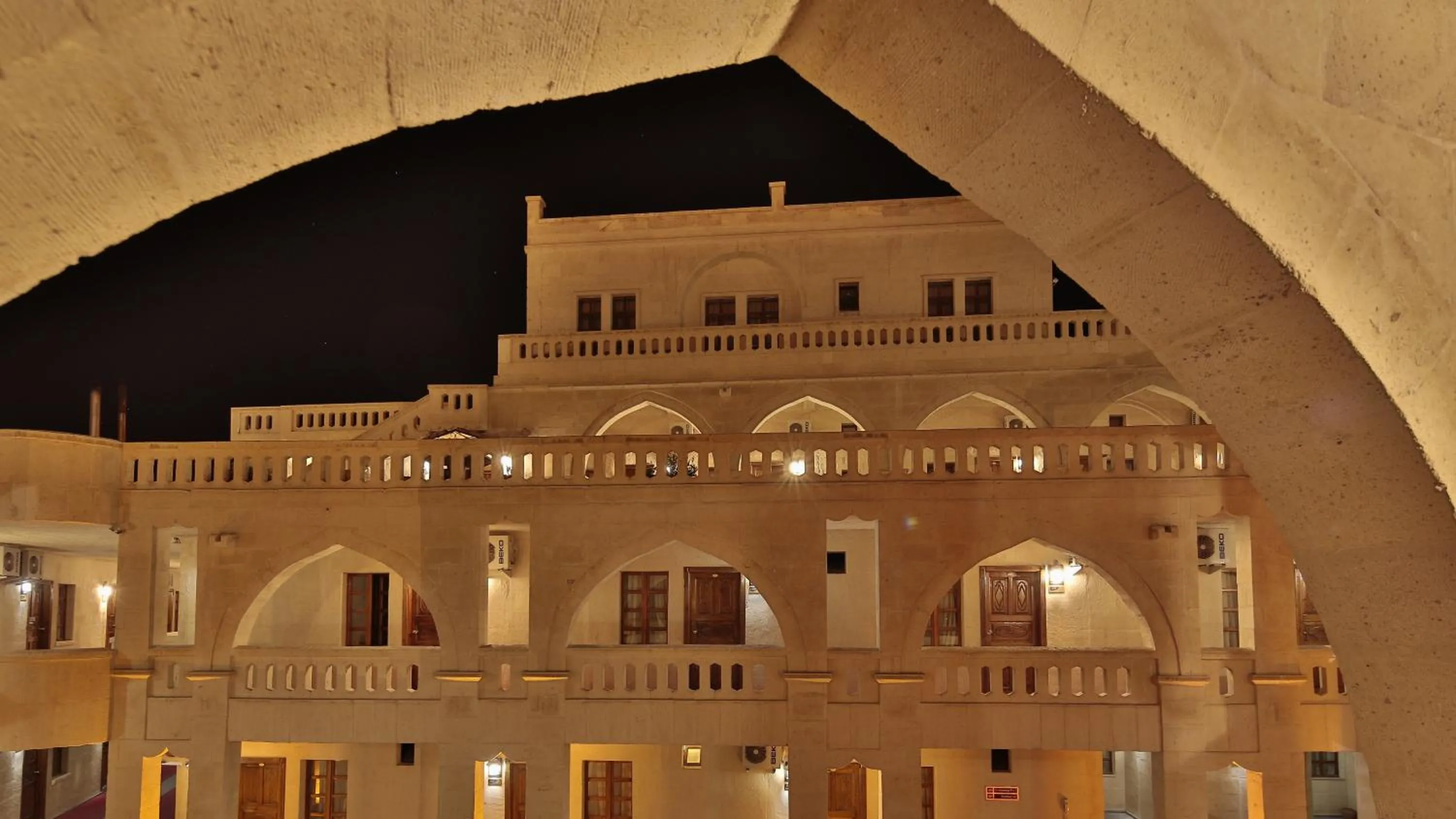 Facade/entrance in Dilek Kaya Otel