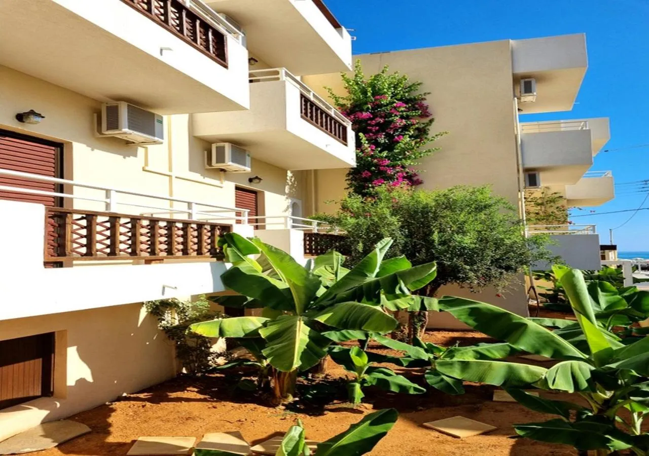 Smaragdine Beach Hotel