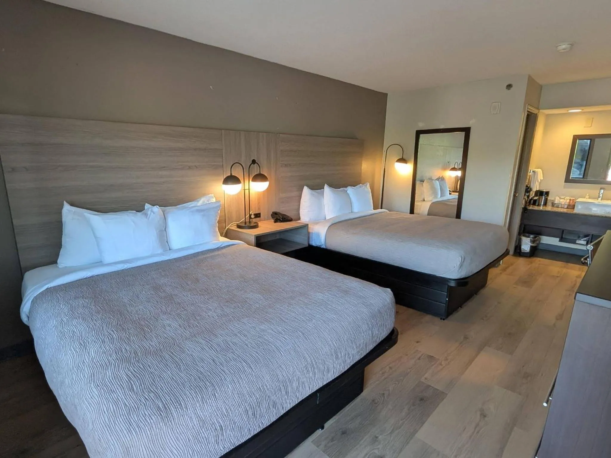 Bedroom, Bed in Super 8 by Wyndham Helen