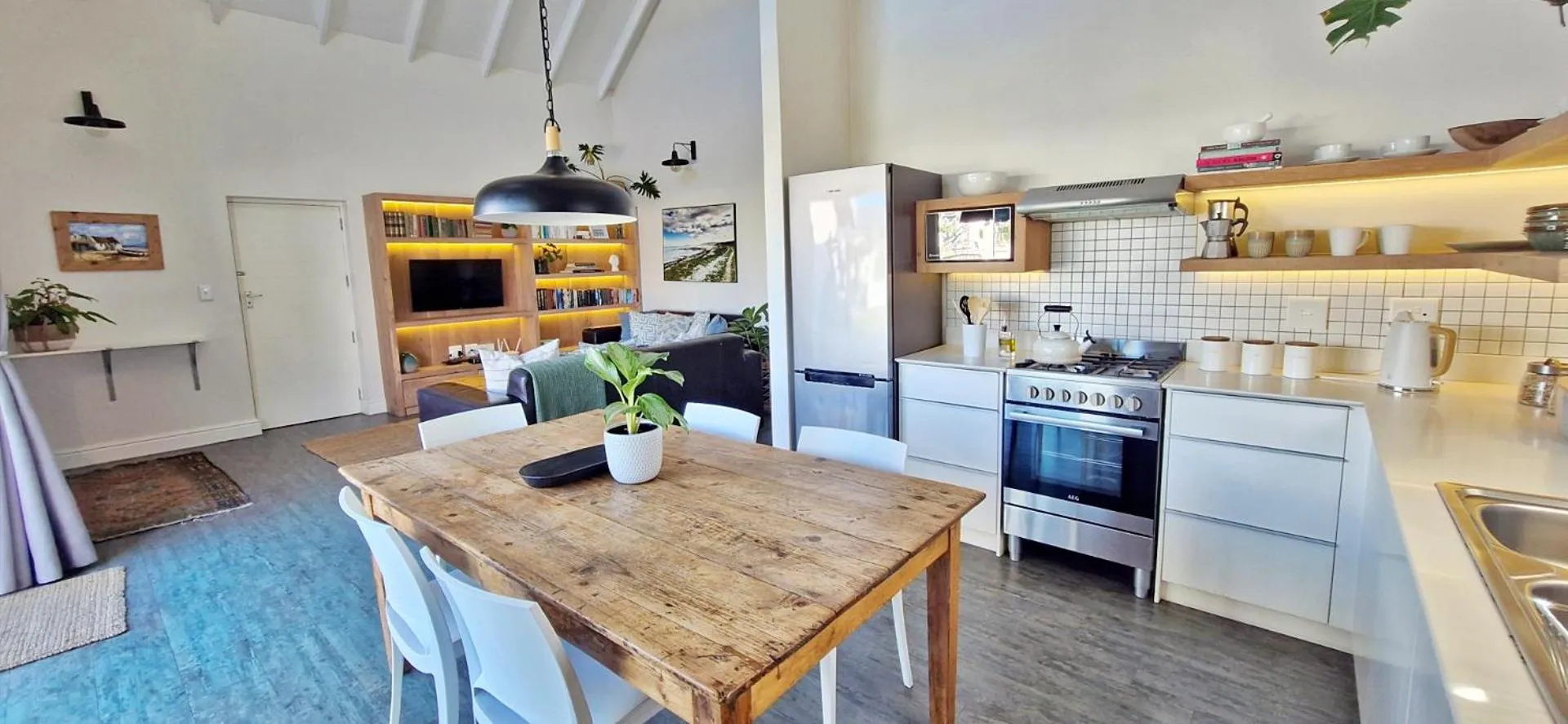 Amia House Struisbaai