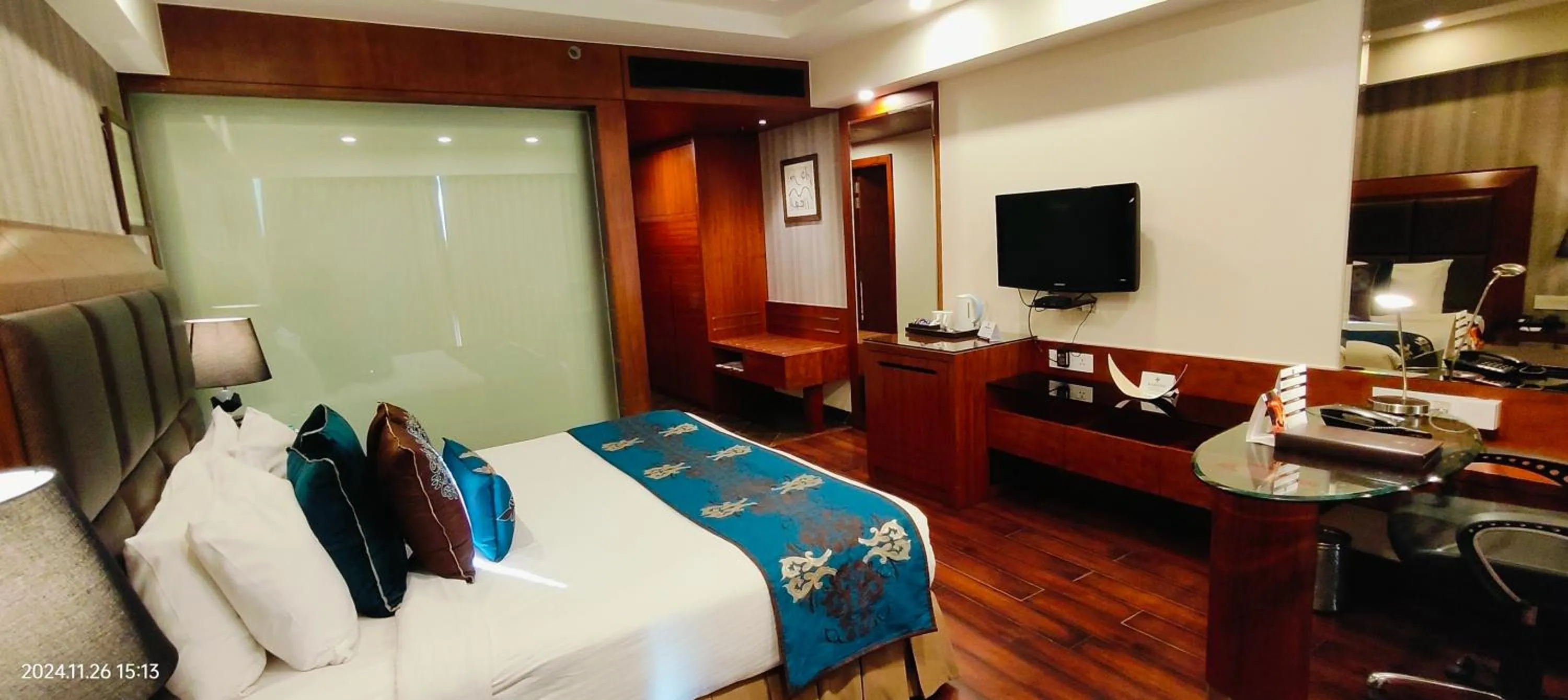 TV and multimedia, Bed in Marina- Shimla First Designer Boutique Hotel