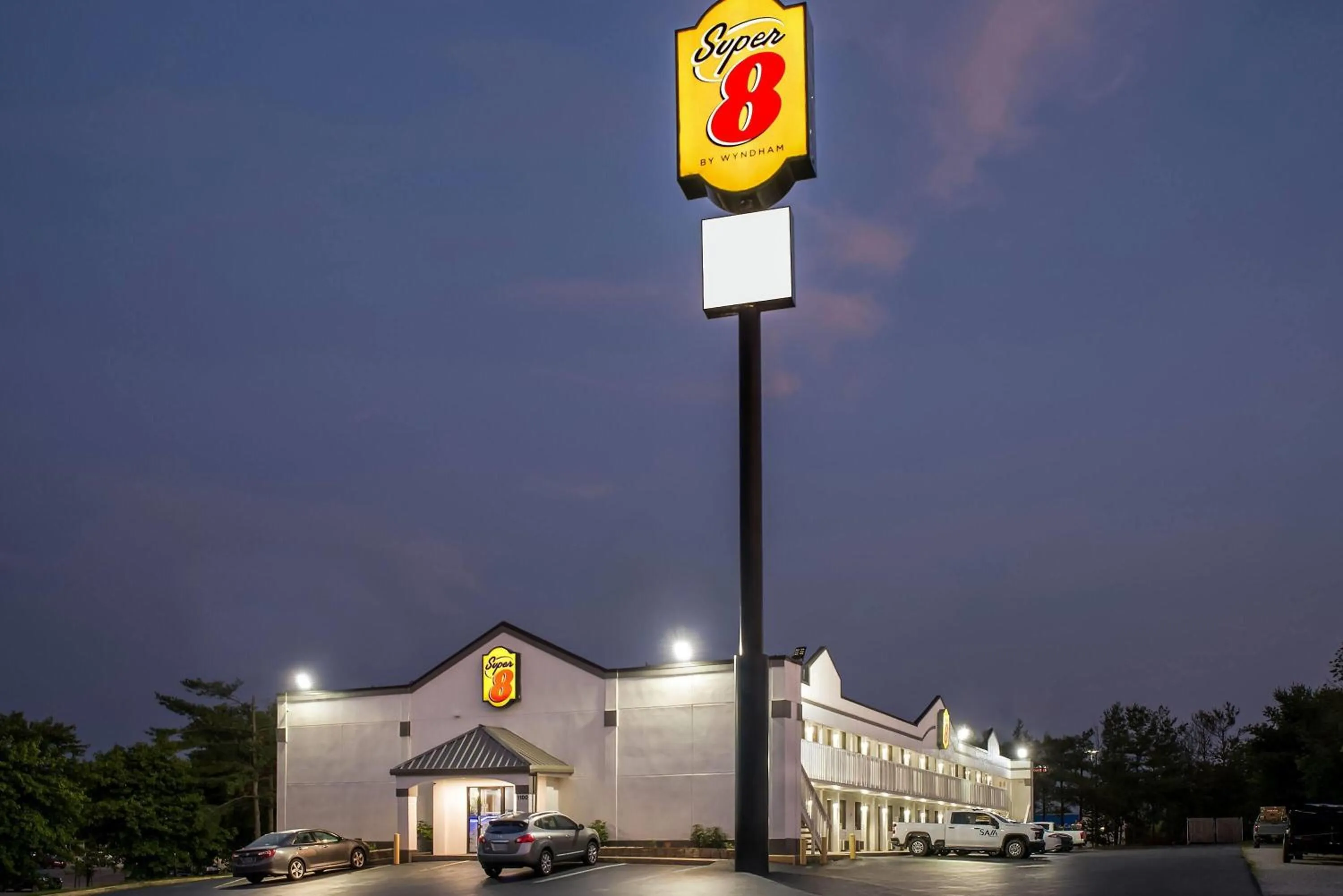 Property building in Super 8 by Wyndham Brownsburg