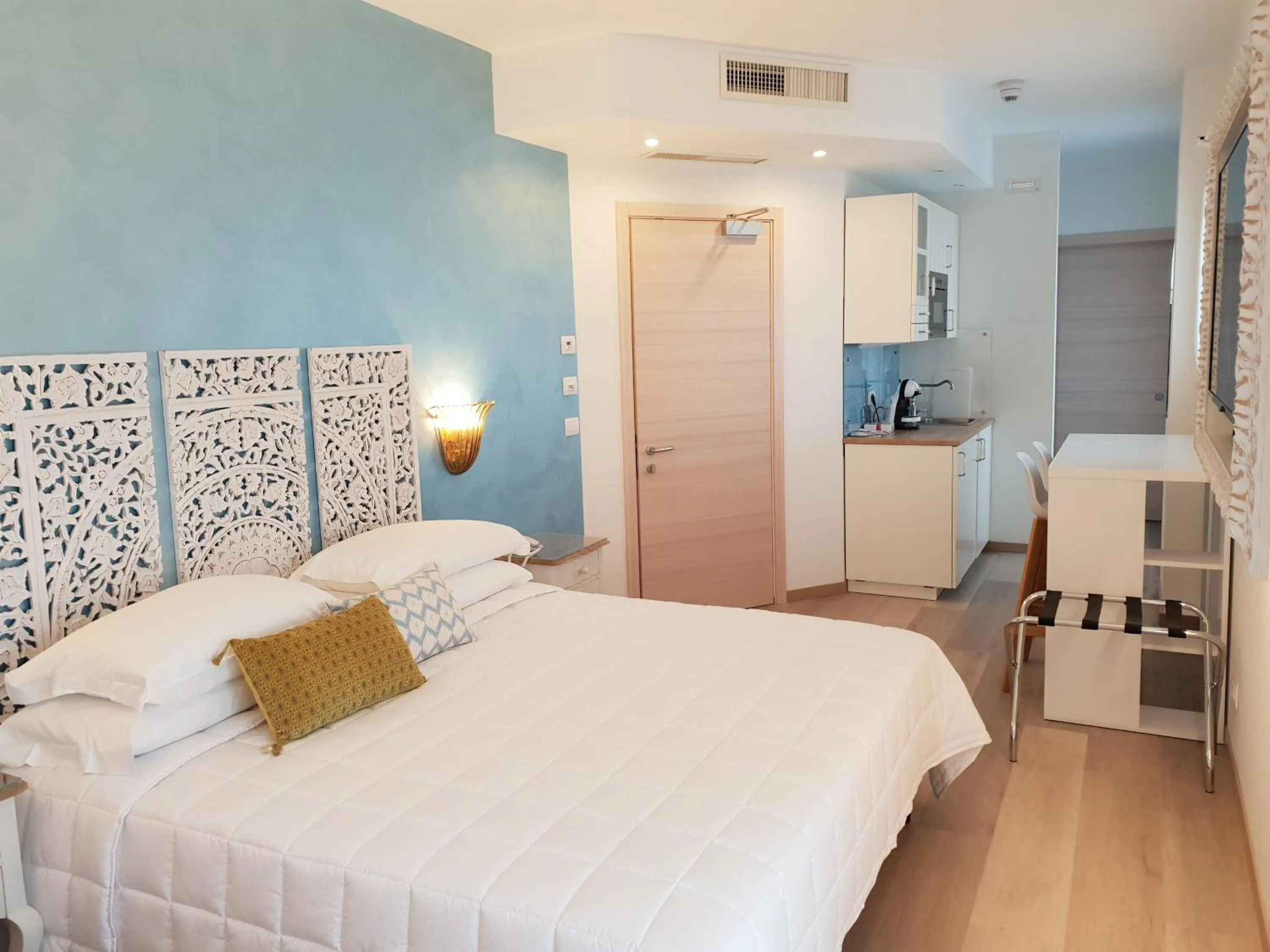 Bed in Hotel Albatros 3 Stelle Superior