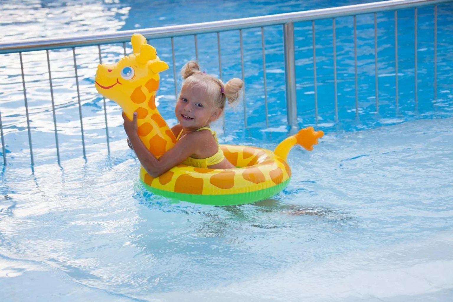 Swimming pool in Hotel Albatros 3 Stelle Superior