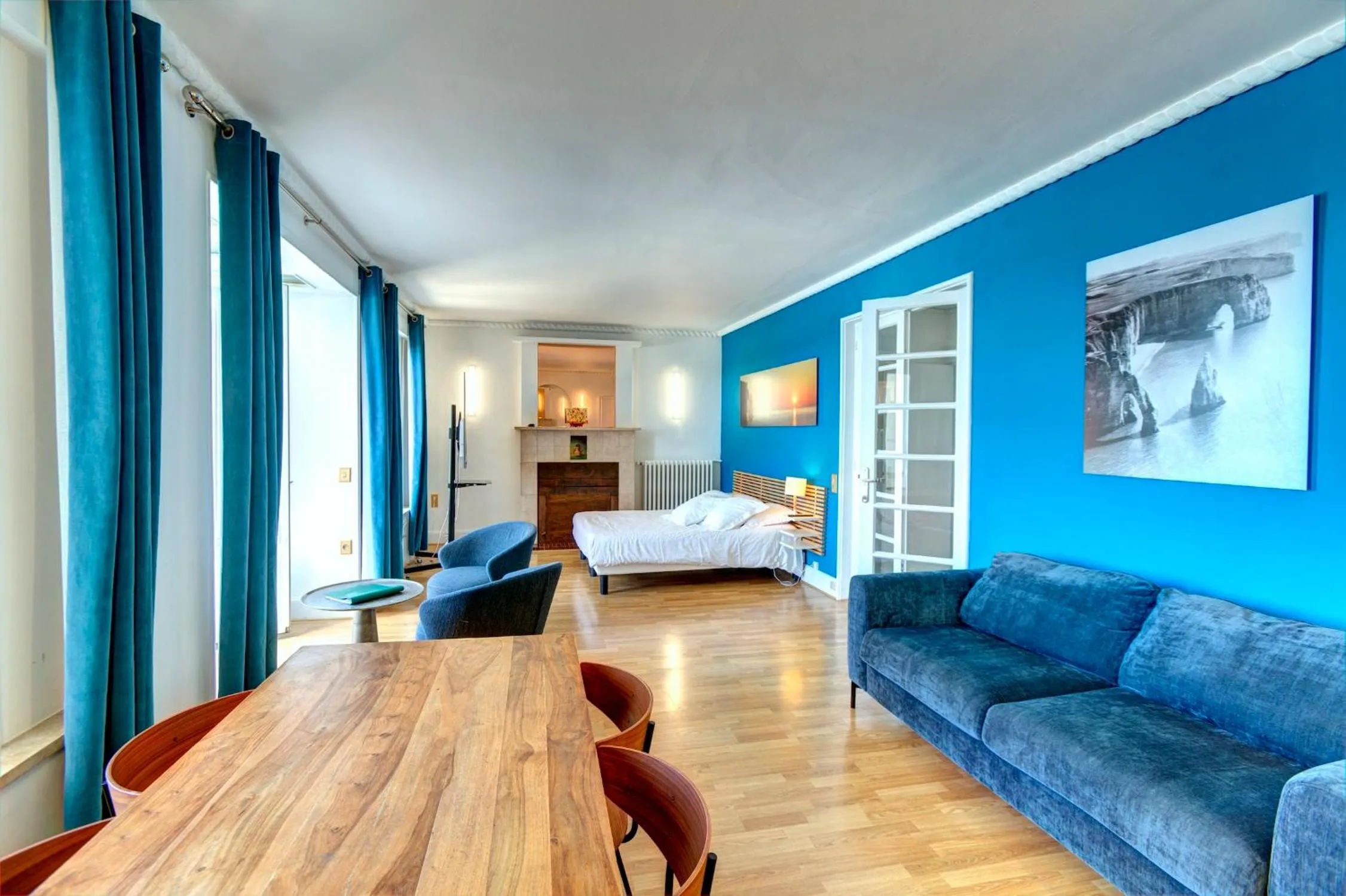 Photo of the whole room, Bed in Le Gîte de la Plage