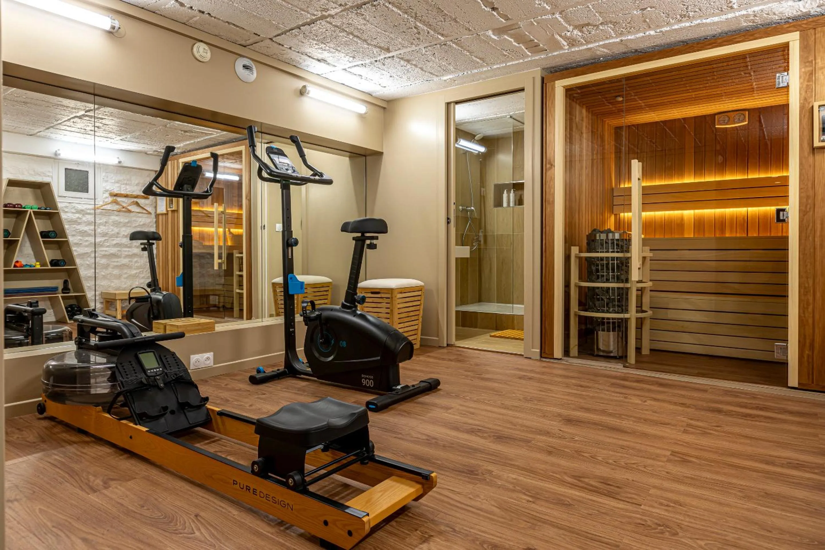 Shower in Hotel Alpha Paris Eiffel by Patrick Hayat