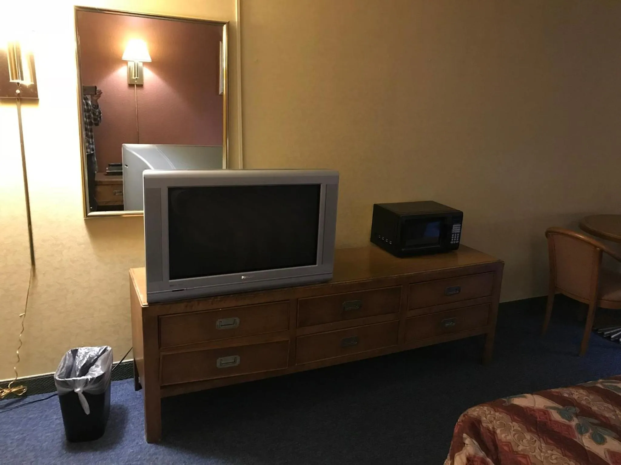 Economy Inn