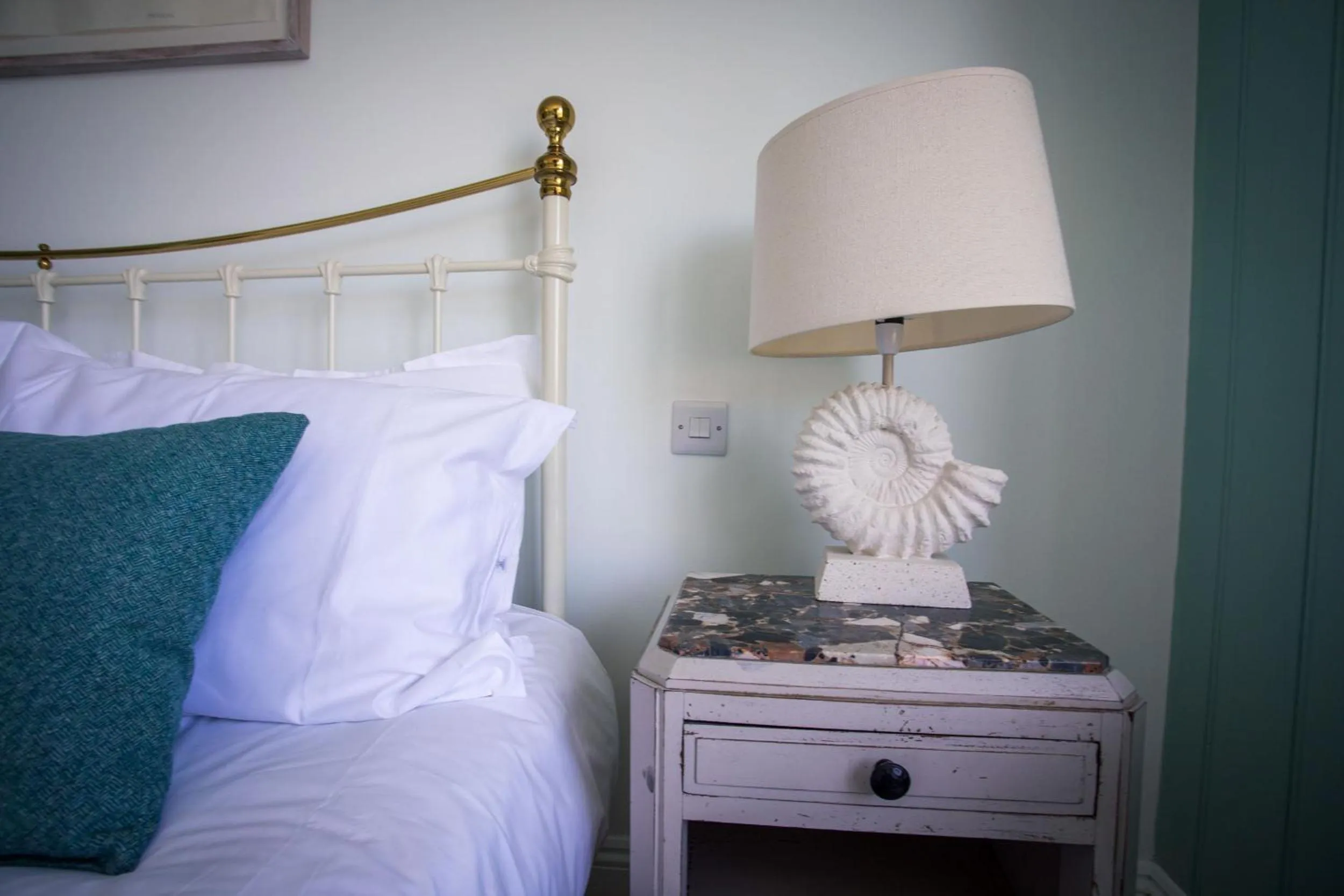 Decorative detail, Bed in Lulworth Cove Inn