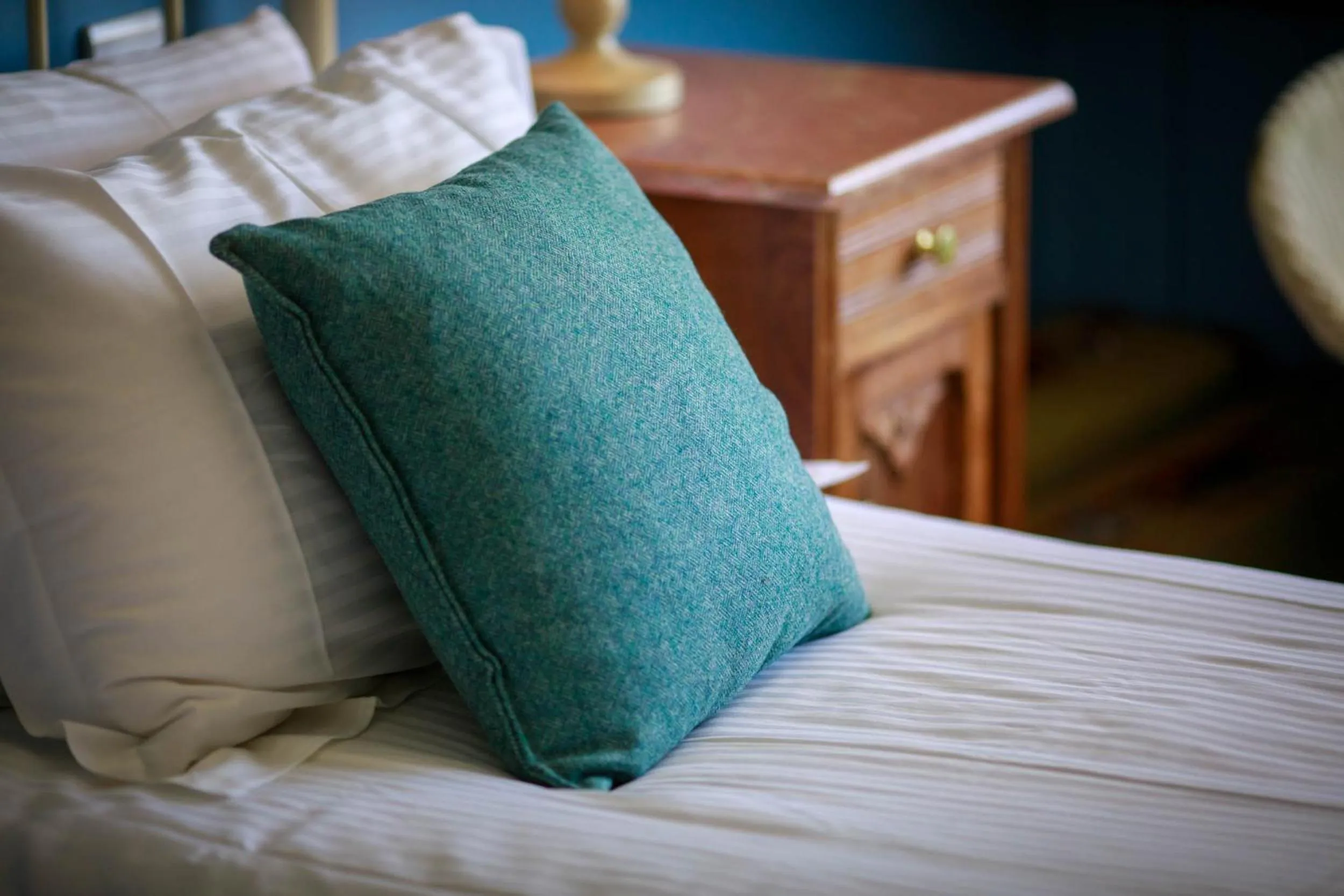 Bedroom, Bed in Lulworth Cove Inn