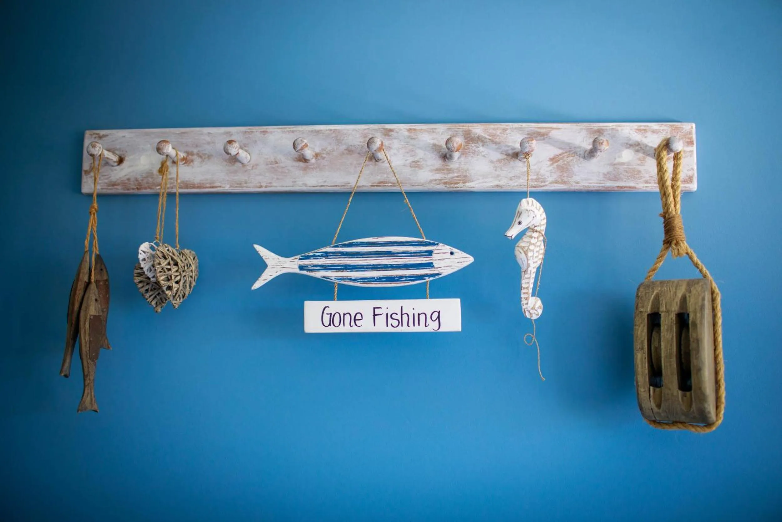 Decorative detail in Lulworth Cove Inn