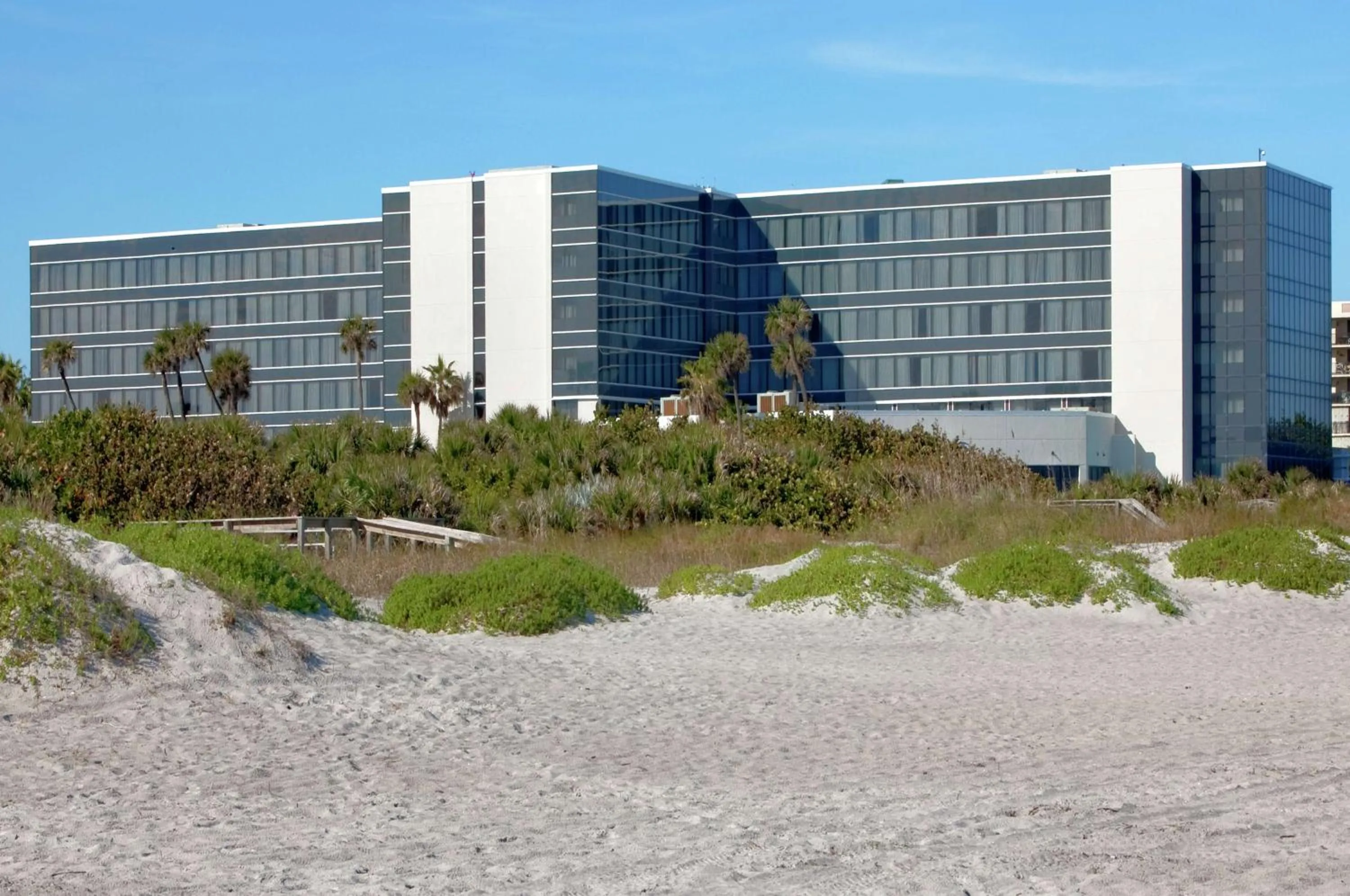 Property building in Hilton Cocoa Beach Oceanfront