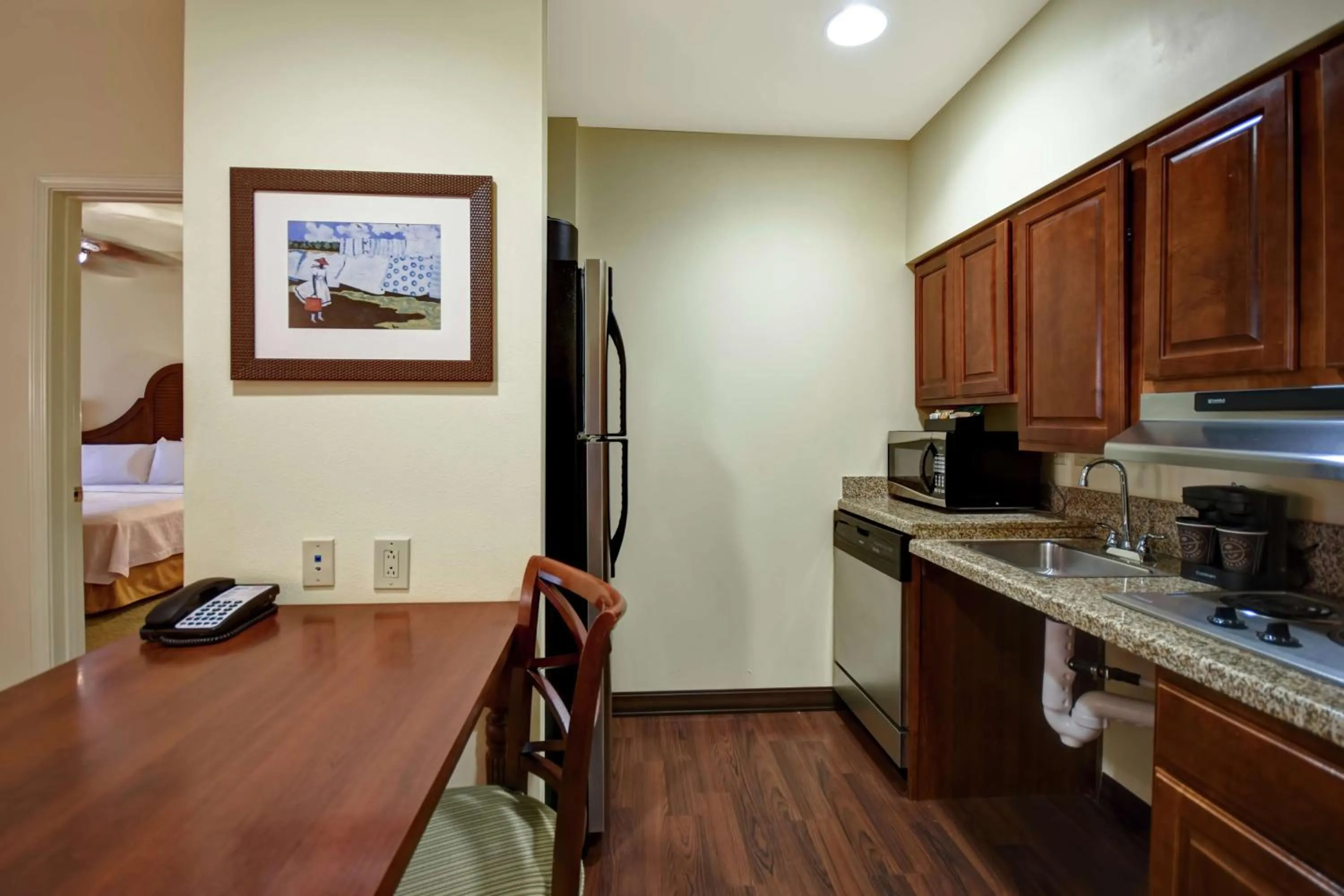 Kitchen or kitchenette in Homewood Suites by Hilton Charleston Airport/Convention Center
