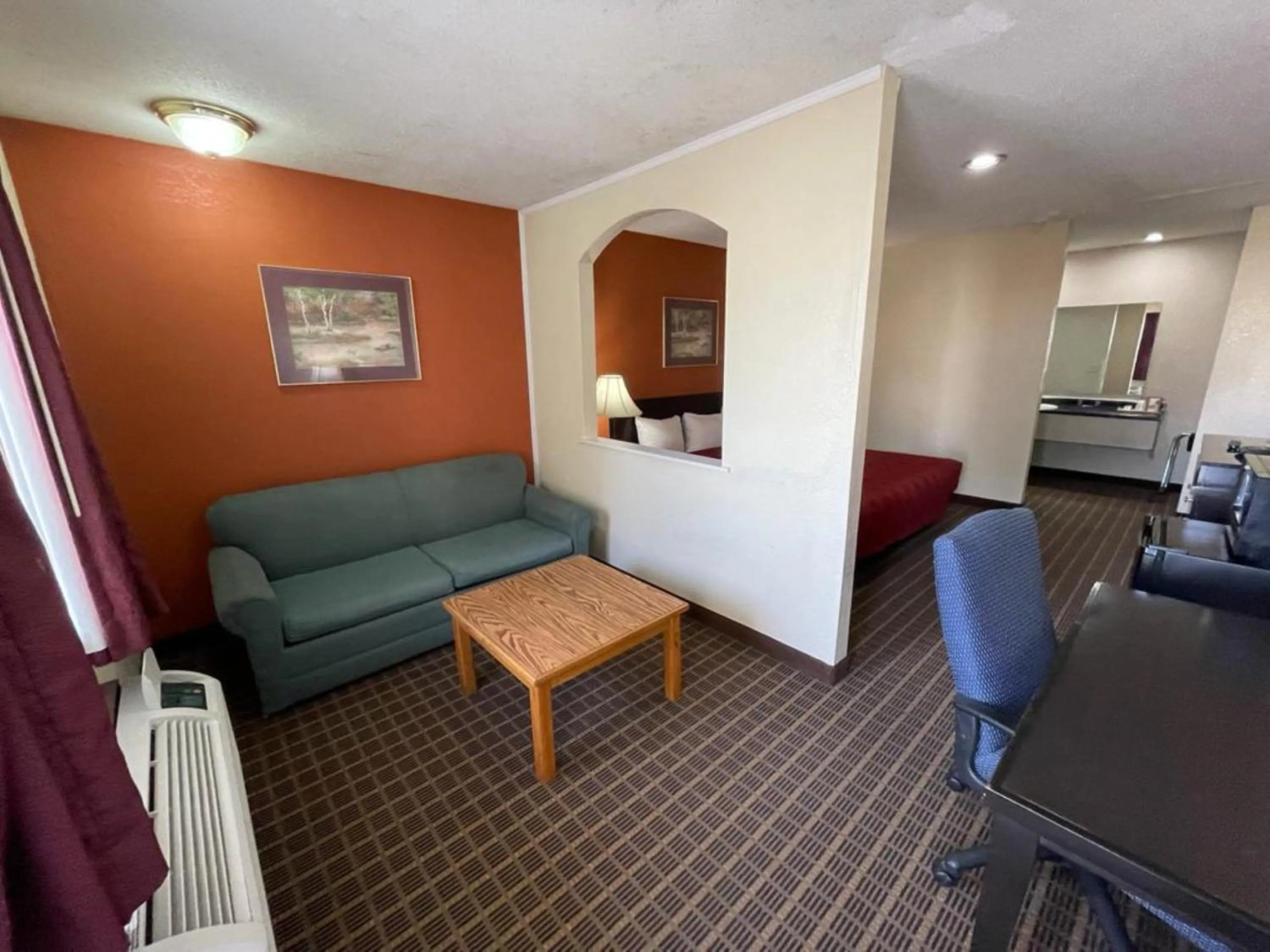 Knights Inn & Suites Emporia