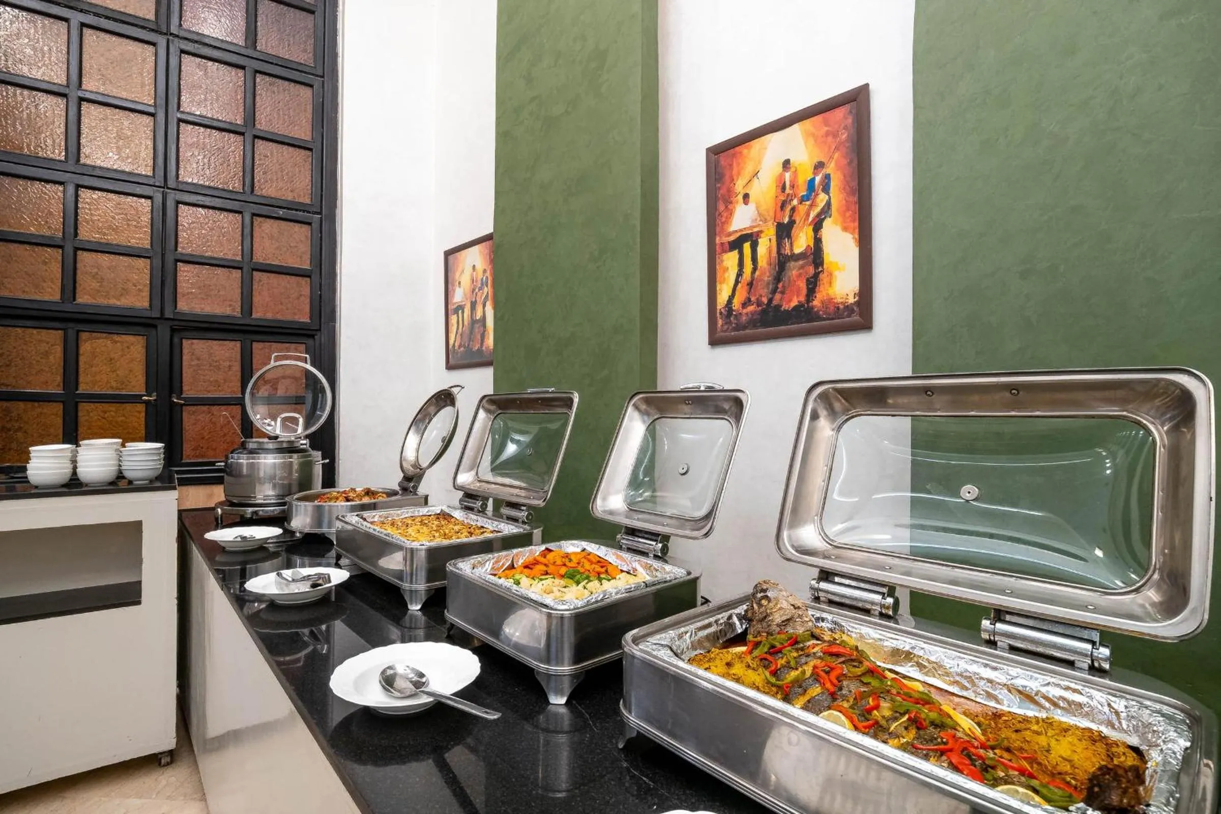 Food and drinks in Diwan Casablanca Hotel & Spa