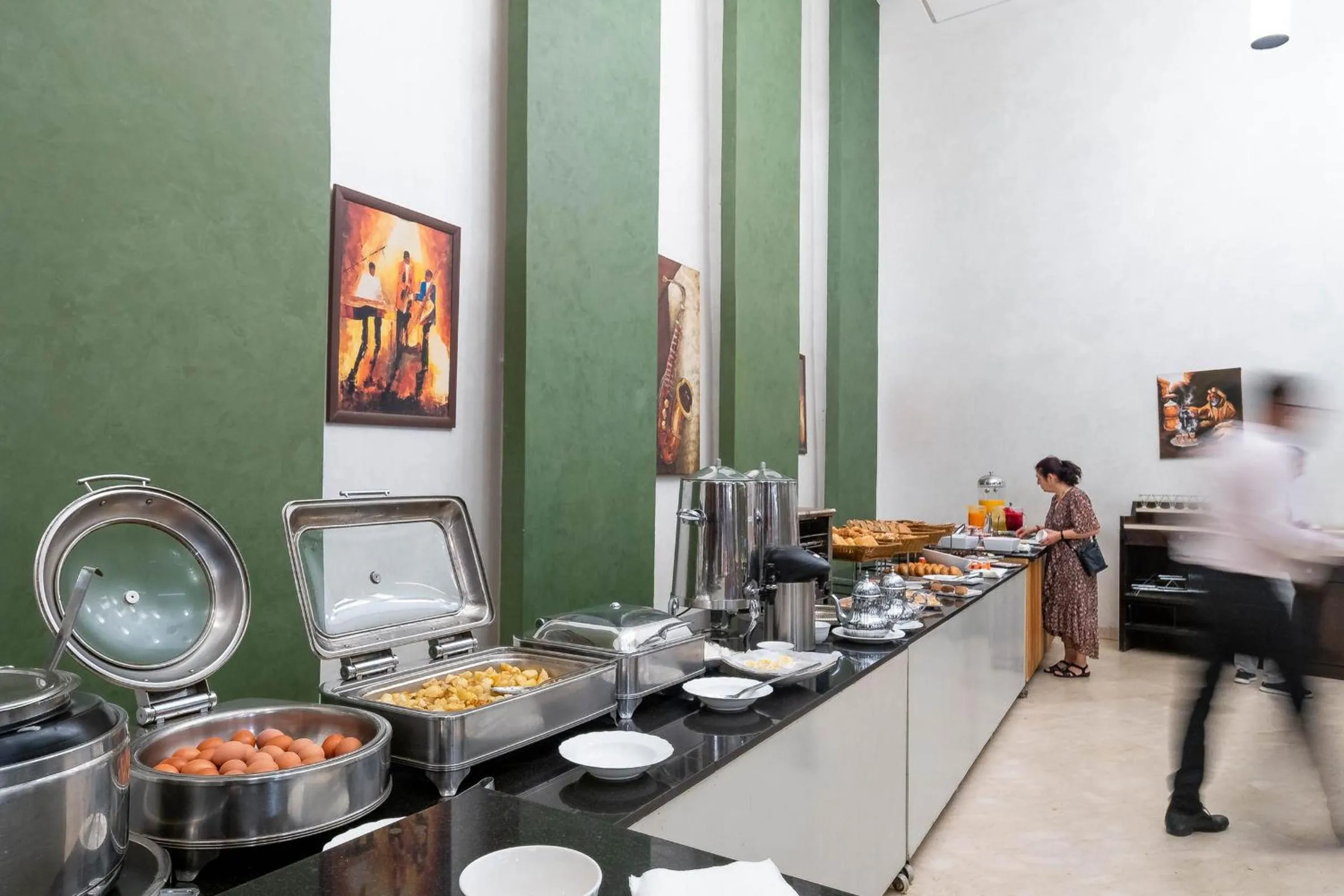 Restaurant/places to eat in Diwan Casablanca Hotel & Spa