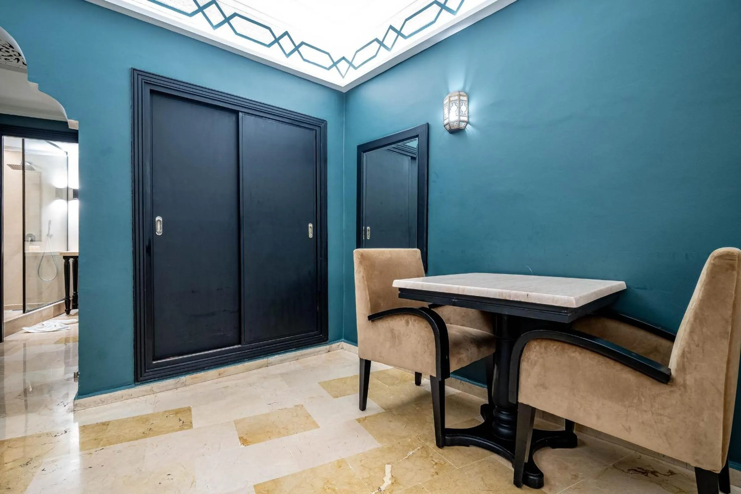 Living room in Diwan Casablanca Hotel & Spa