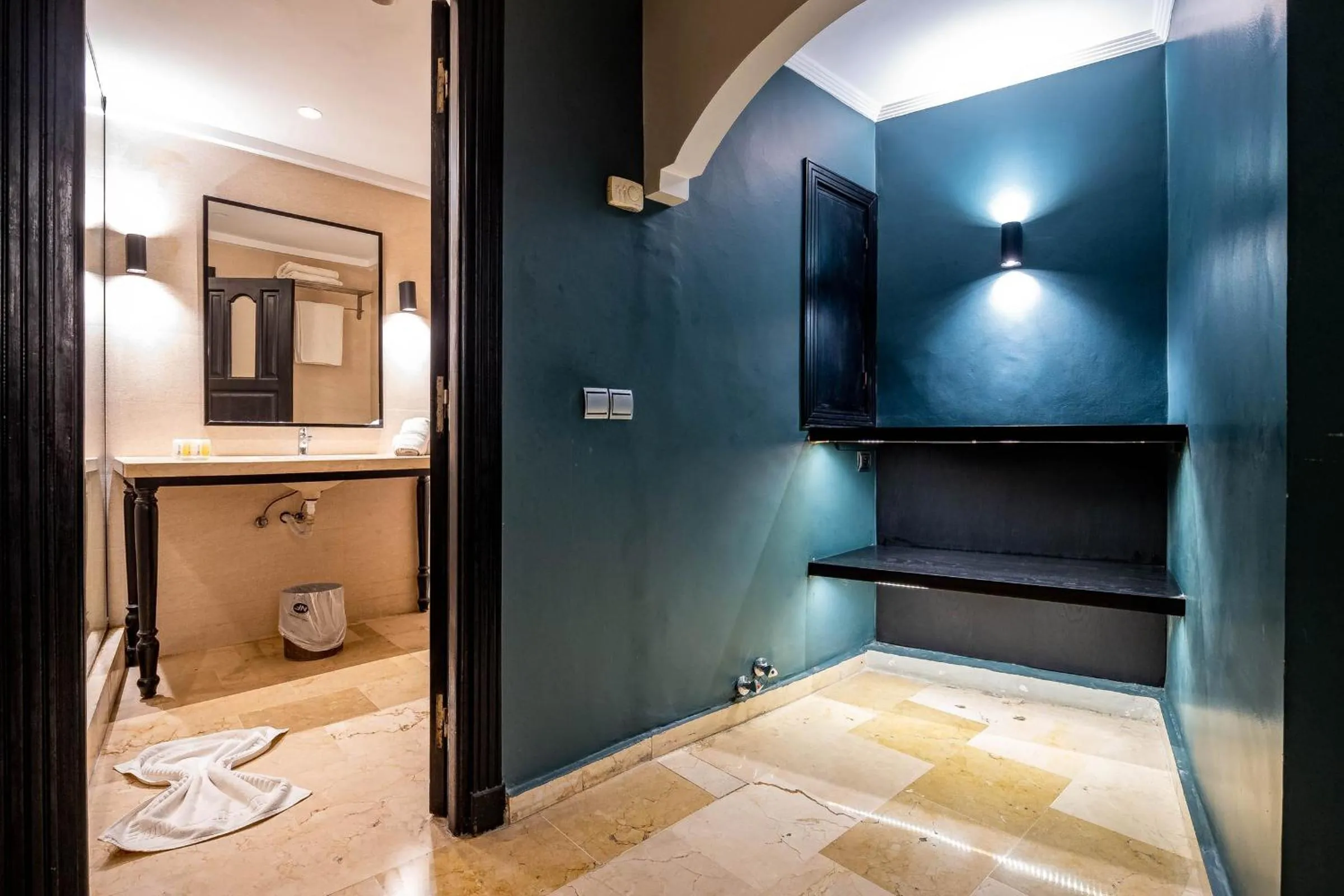 Shower in Diwan Casablanca Hotel & Spa