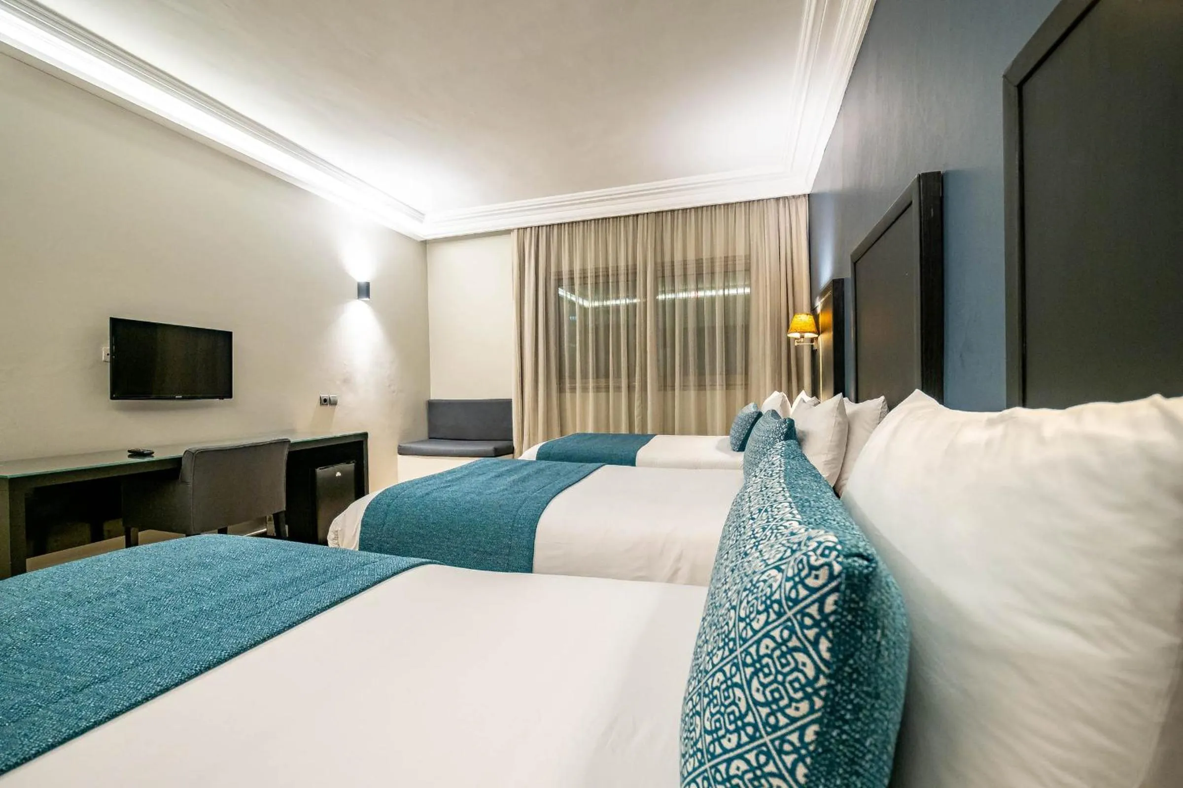 Communal lounge/ TV room, Bed in Diwan Casablanca Hotel & Spa