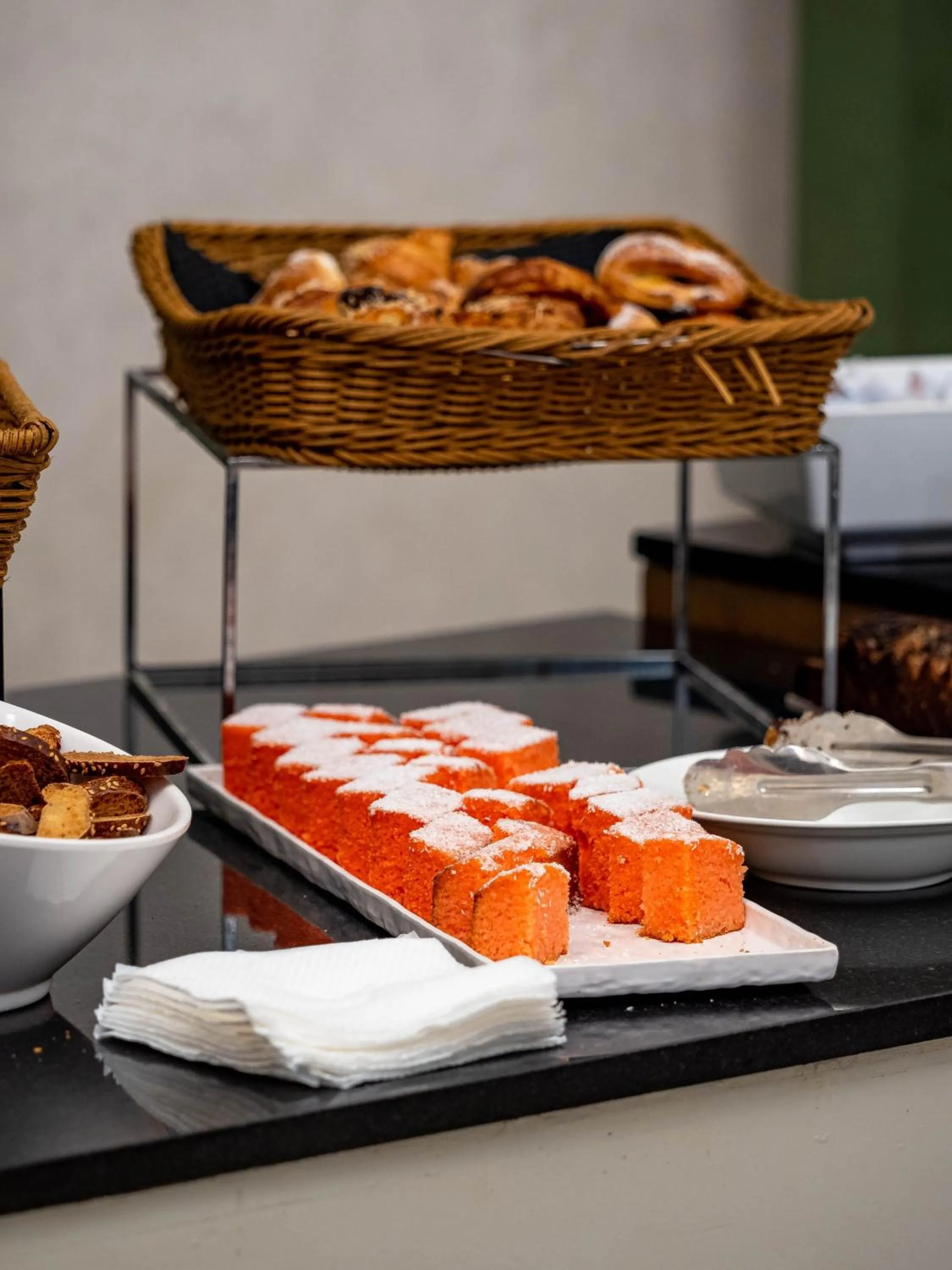 Food and drinks in Diwan Casablanca Hotel & Spa