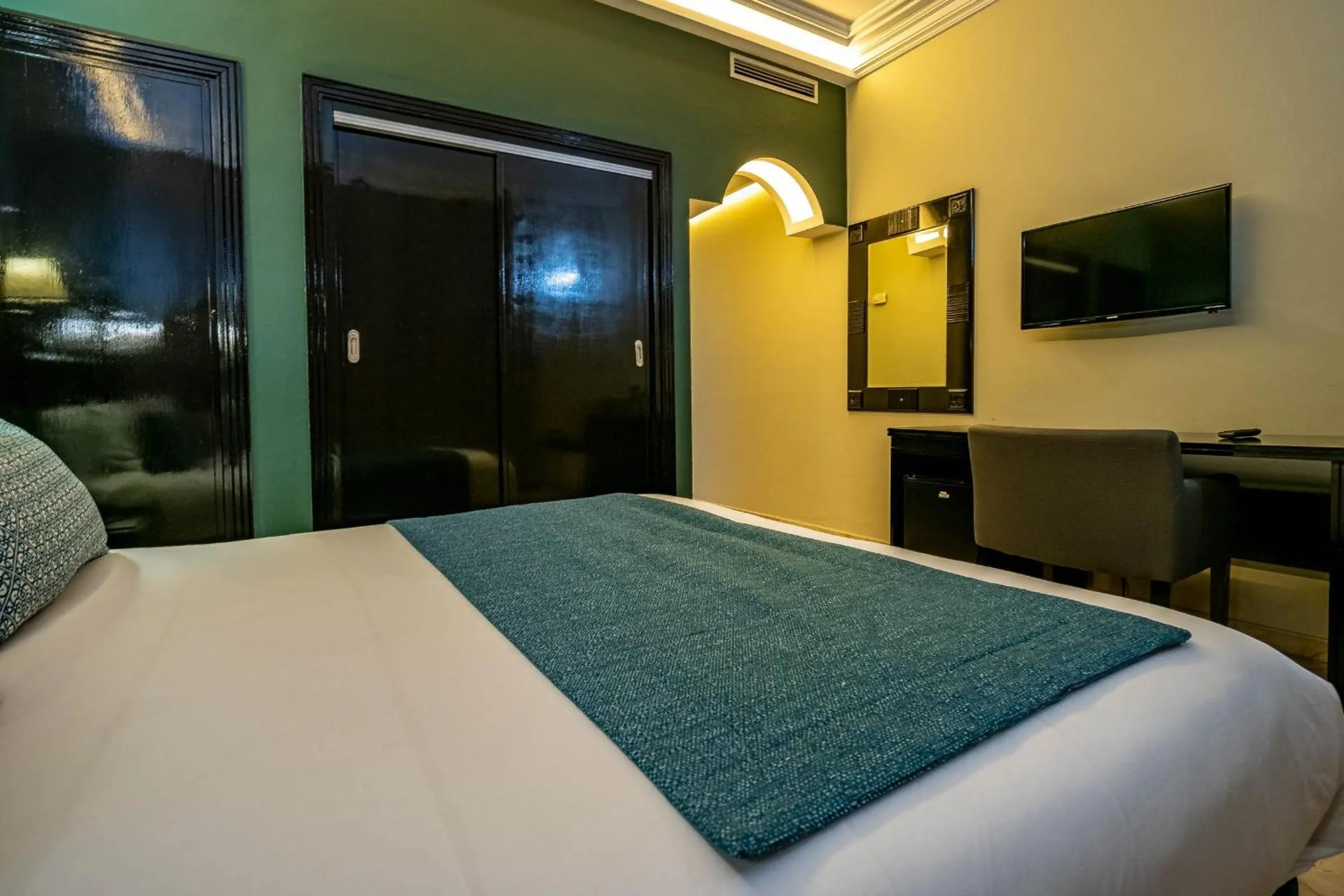 Bed in Diwan Casablanca Hotel & Spa