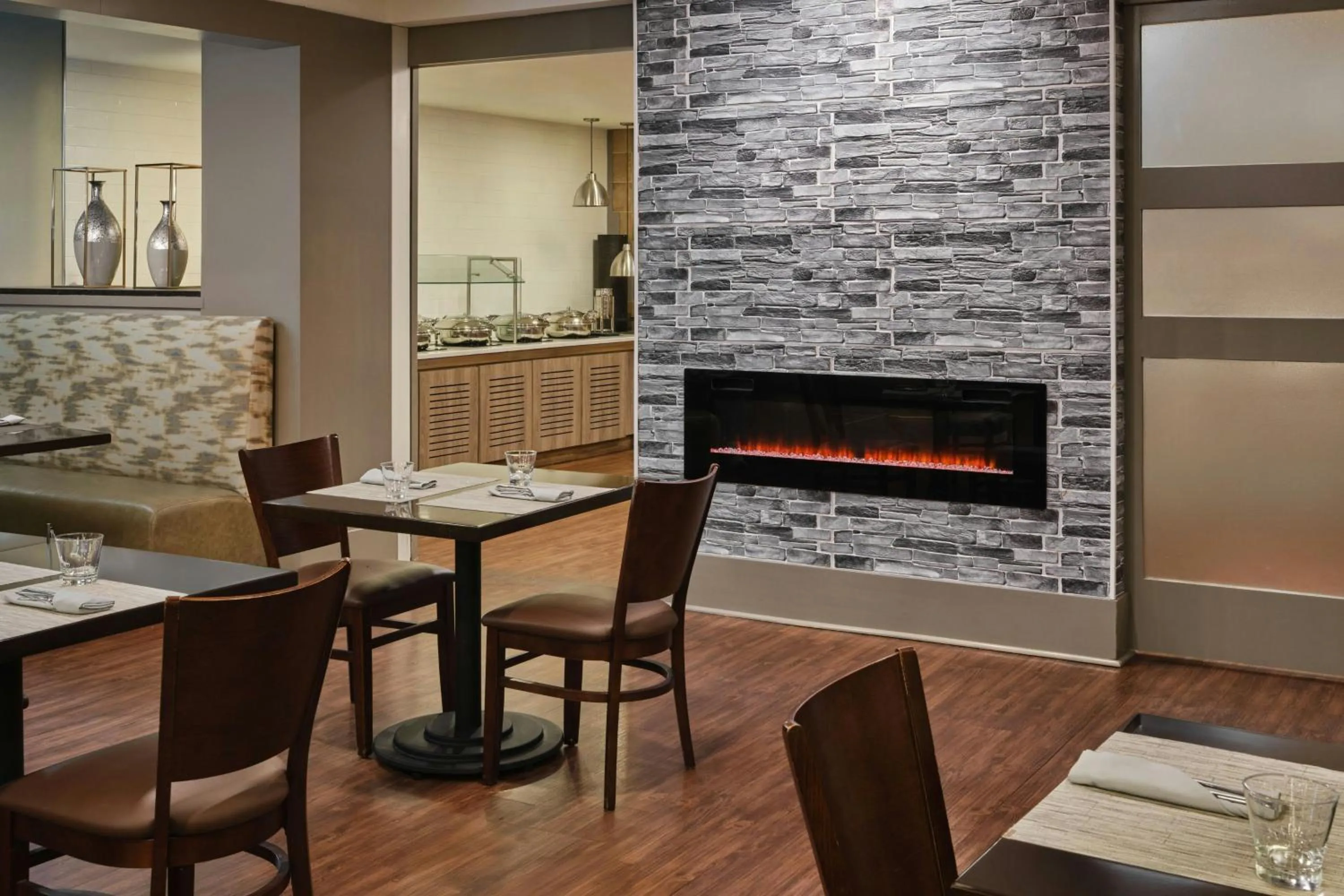 Restaurant/places to eat in The Westin Tysons Corner