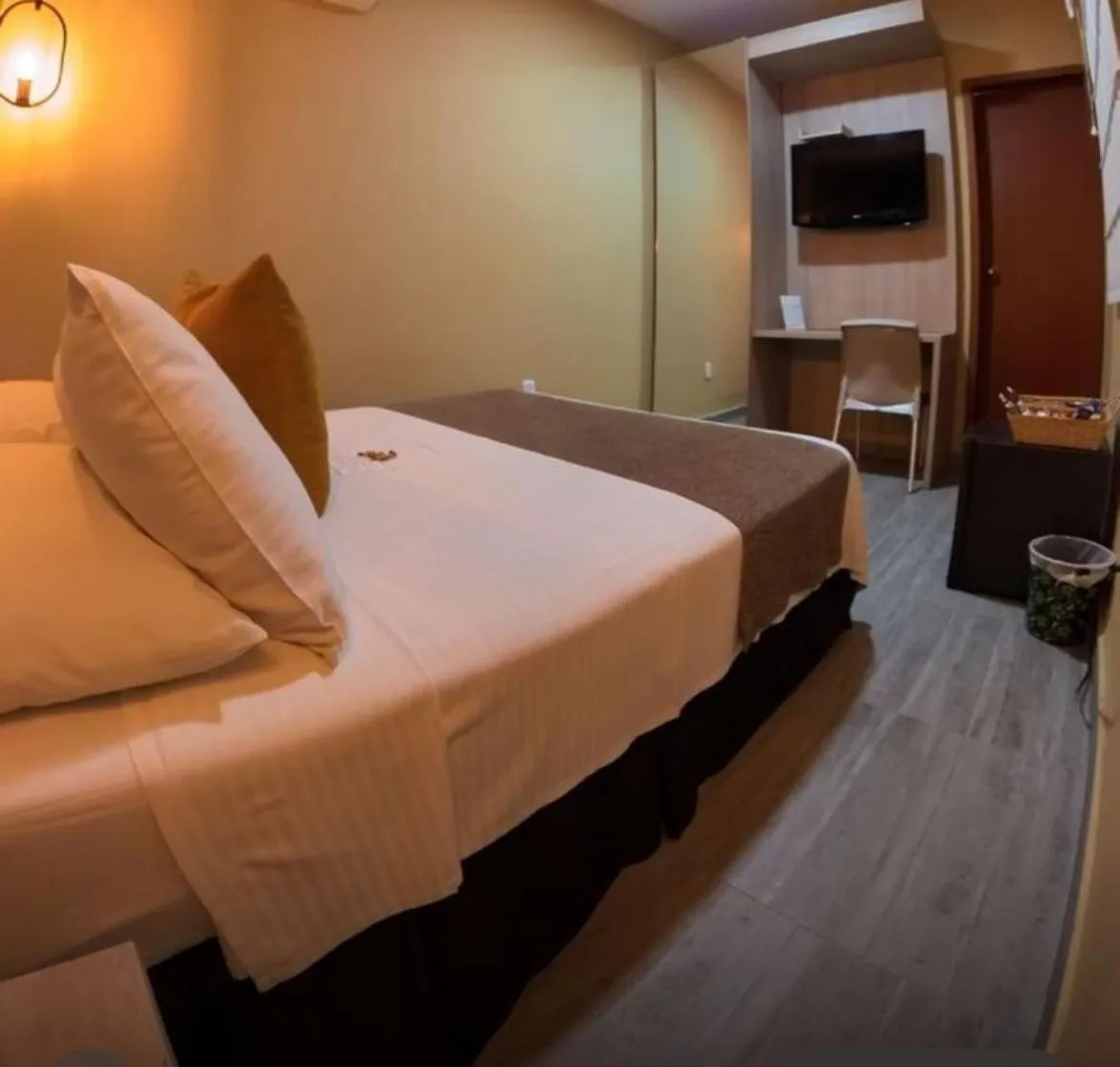 Bed in Hotel Prado 34 West