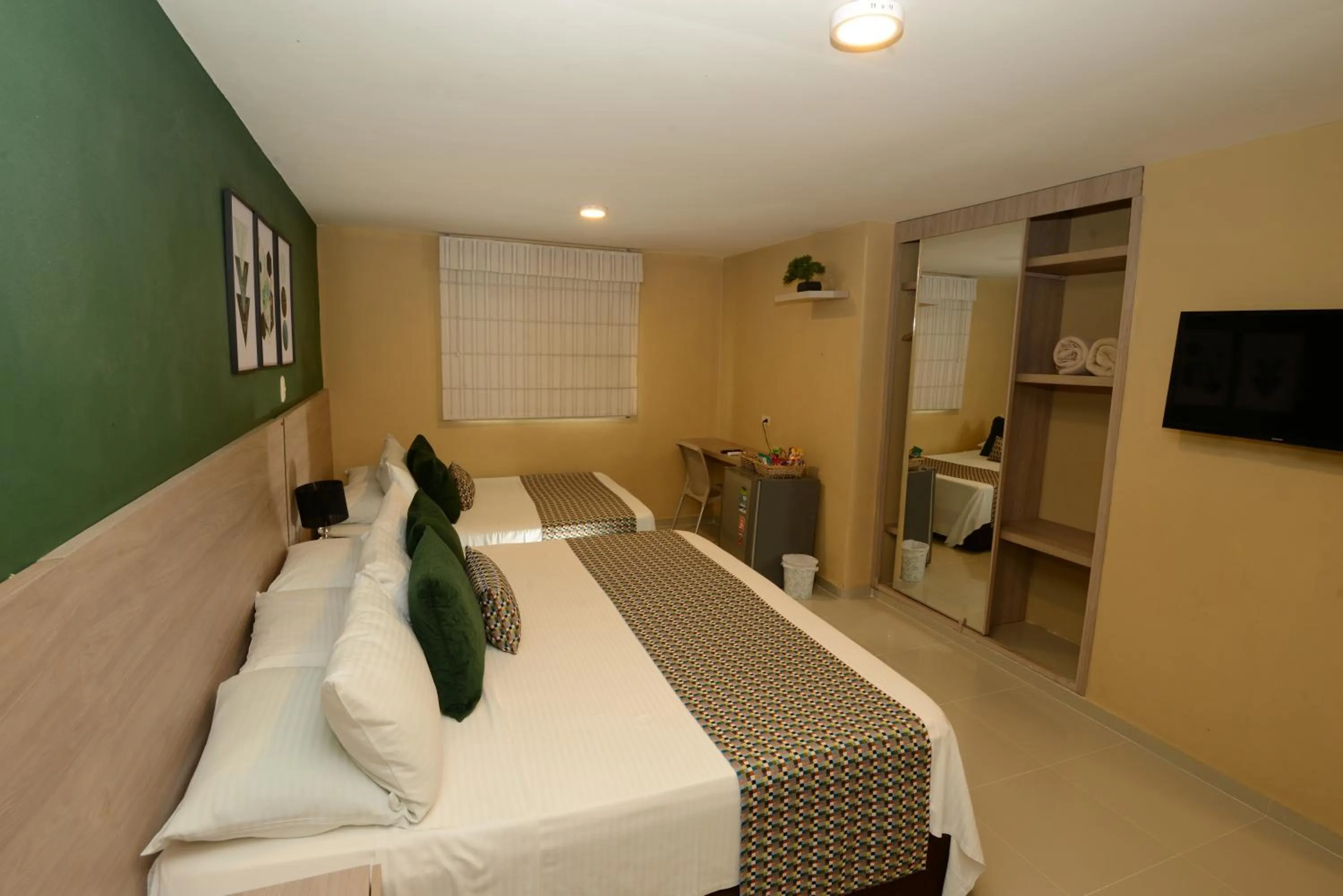 Deluxe Double or Twin Room in Hotel Prado 34 West