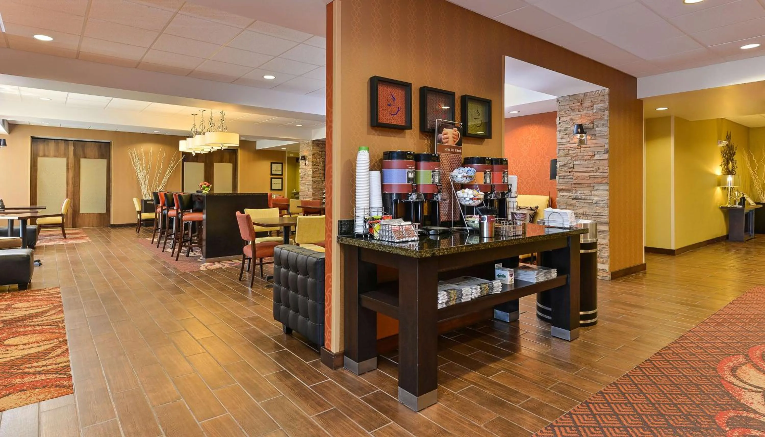 Lobby or reception in Hampton Inn Clinton