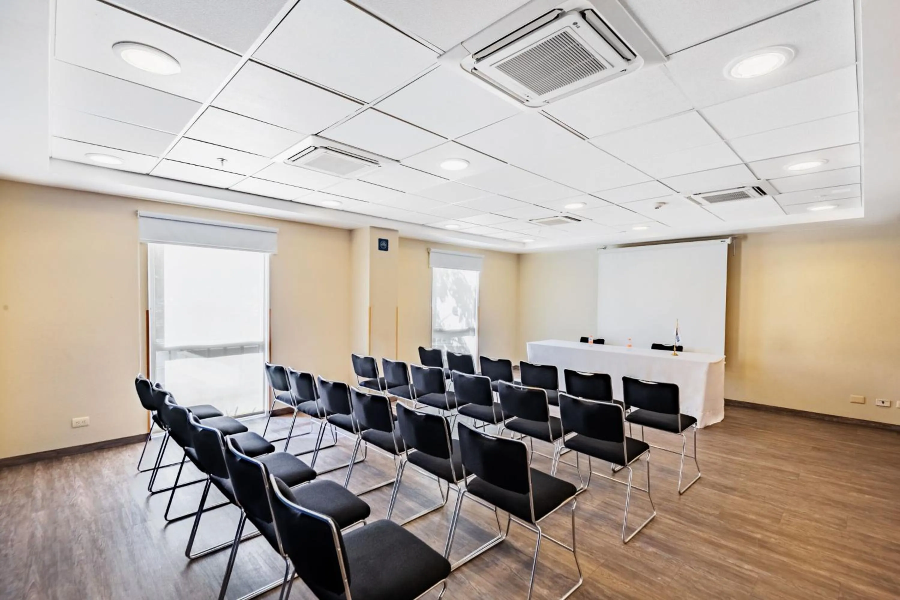 Meeting/conference room in City Express by Marriott Villahermosa