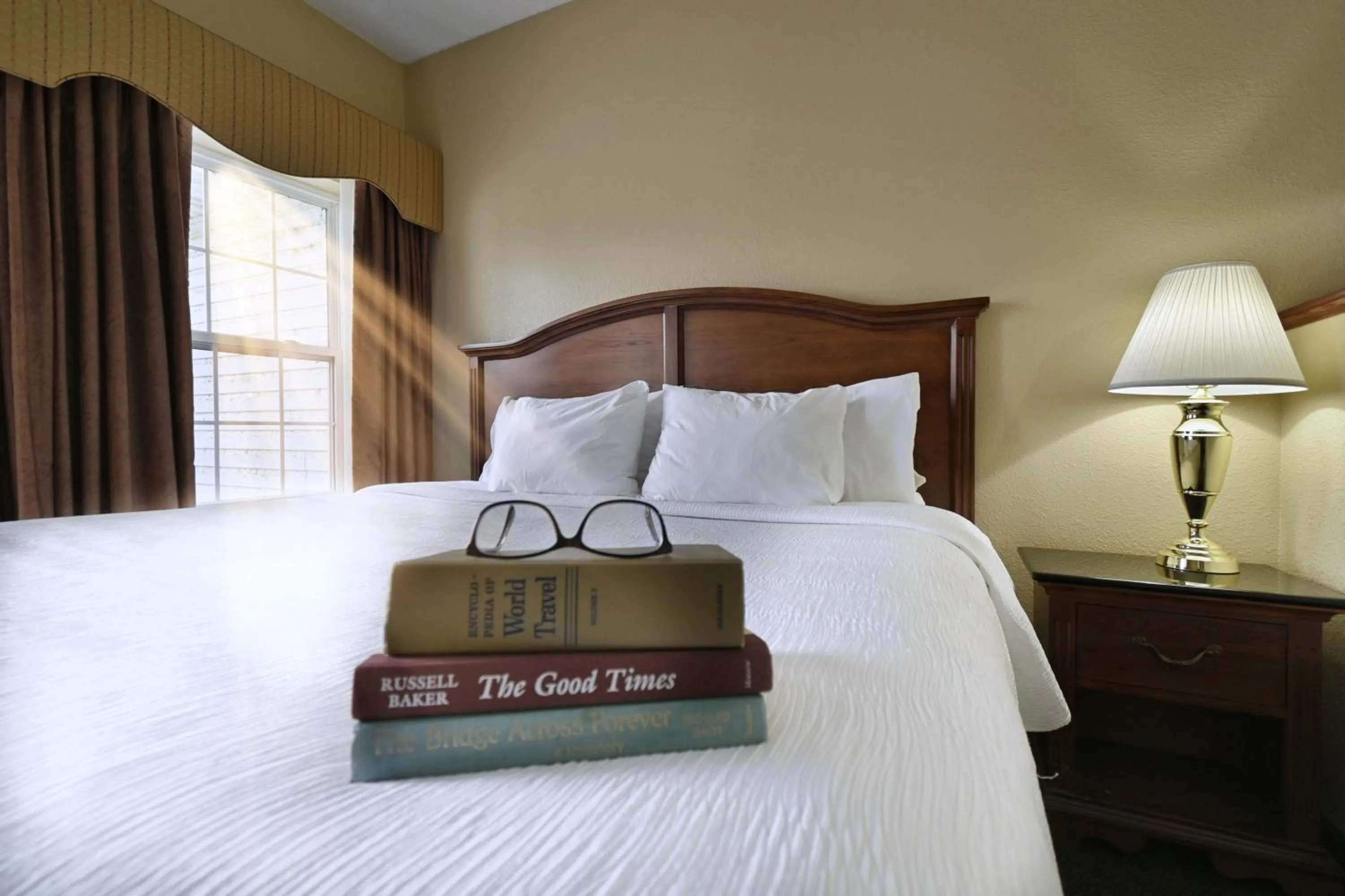 Bedroom in Four Seasons Island Resort