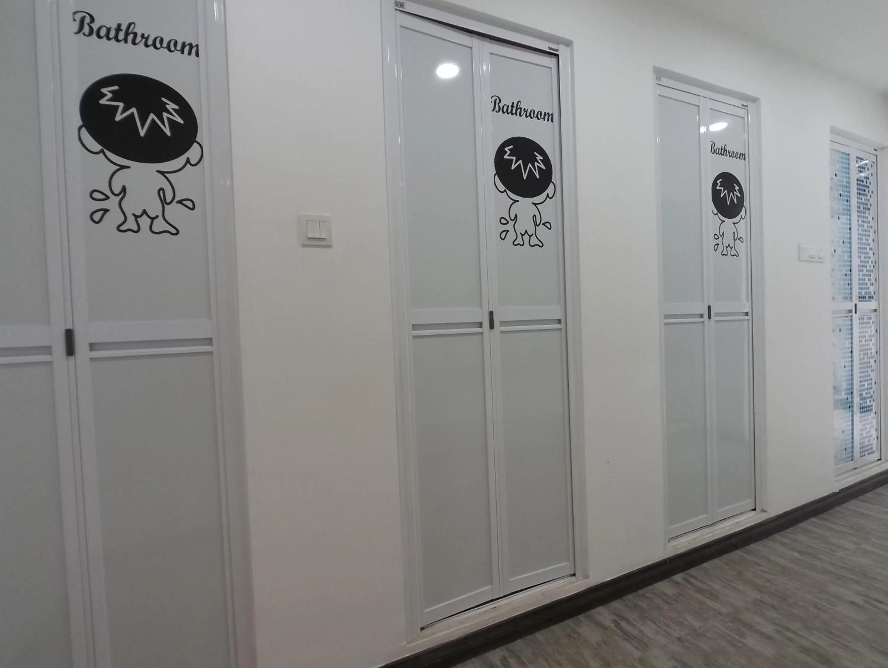 Shower in Signel Hostel