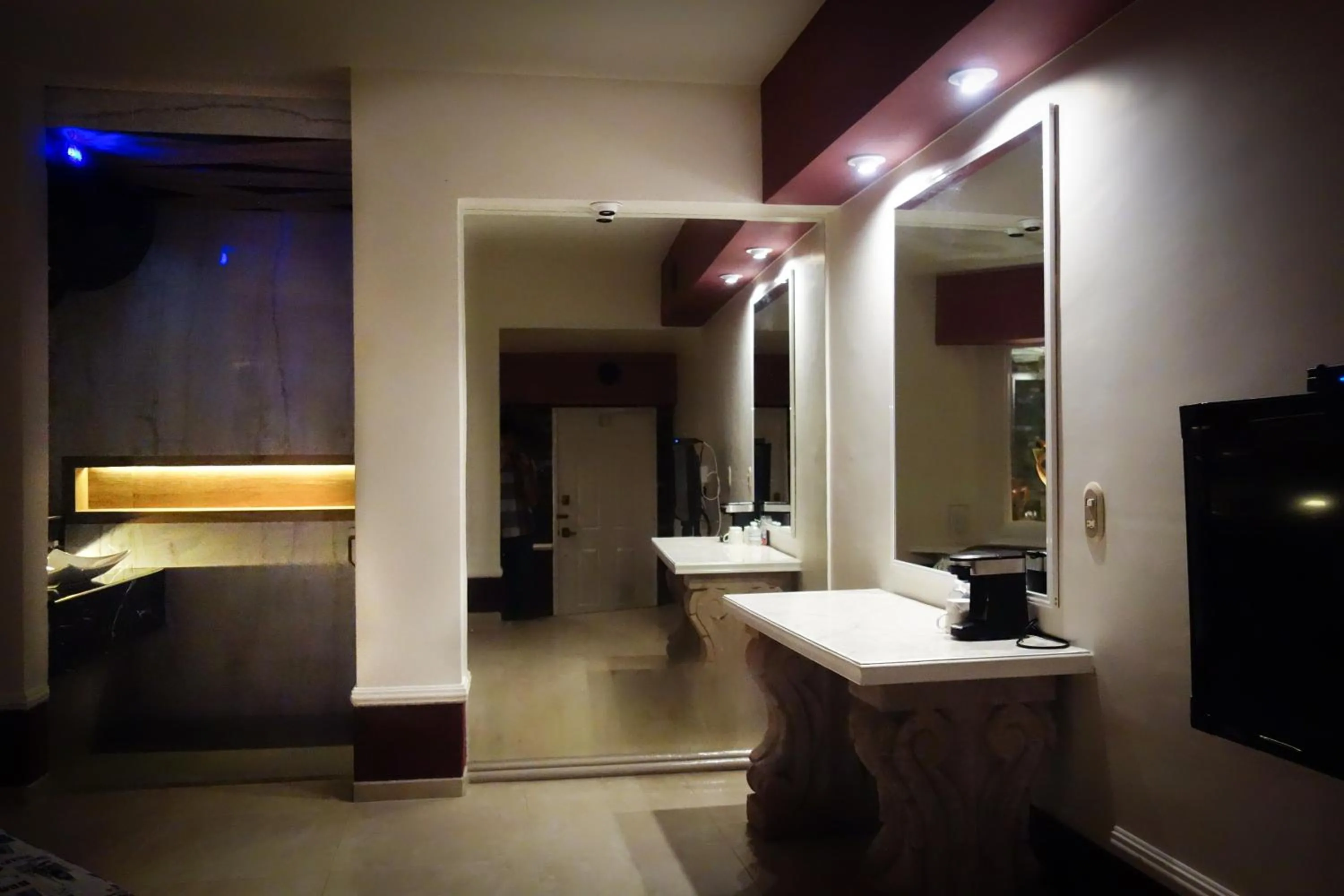 New York Hotel/Motel