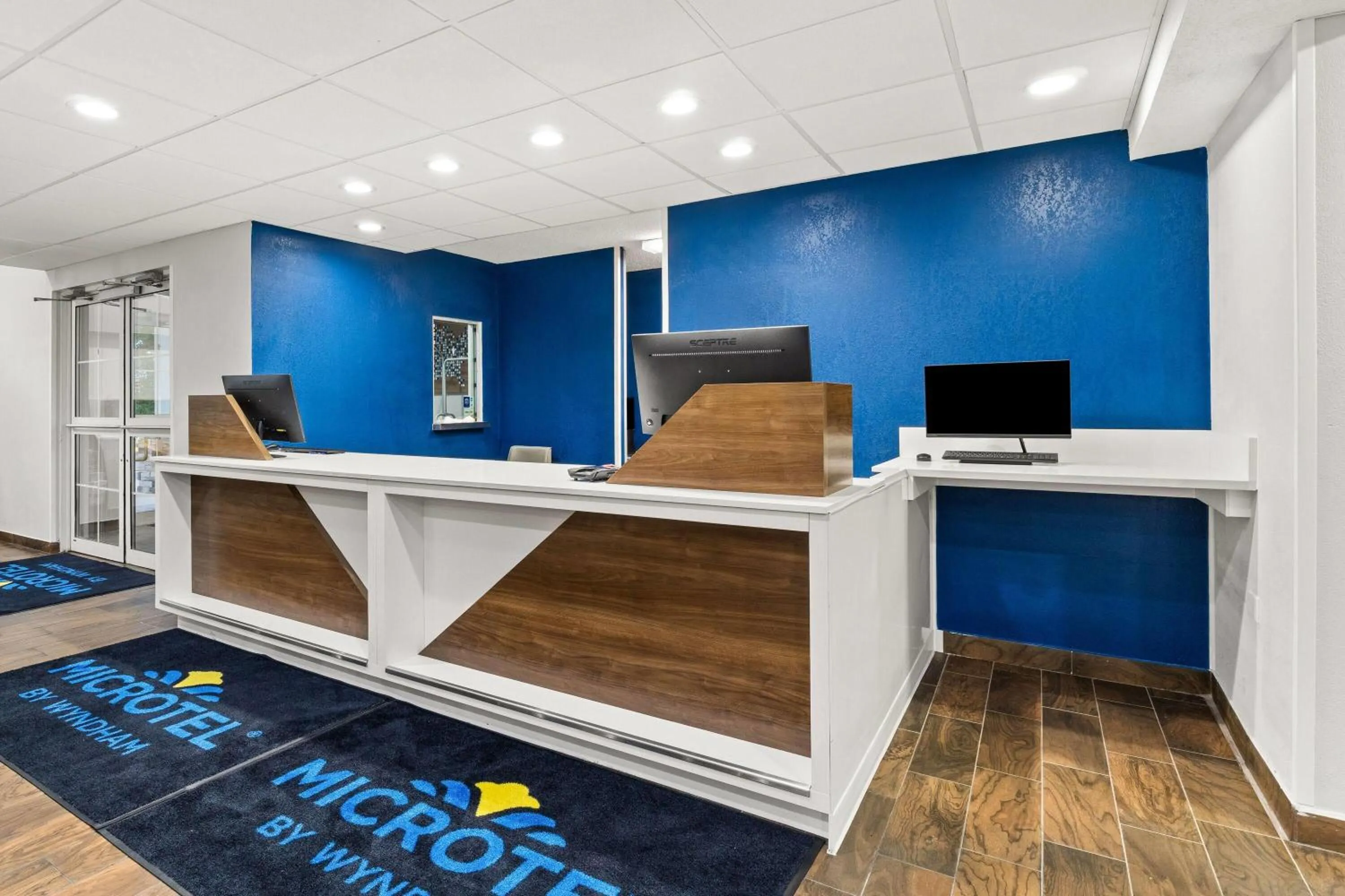 Lobby or reception in Microtel Inn and Suites - Salisbury