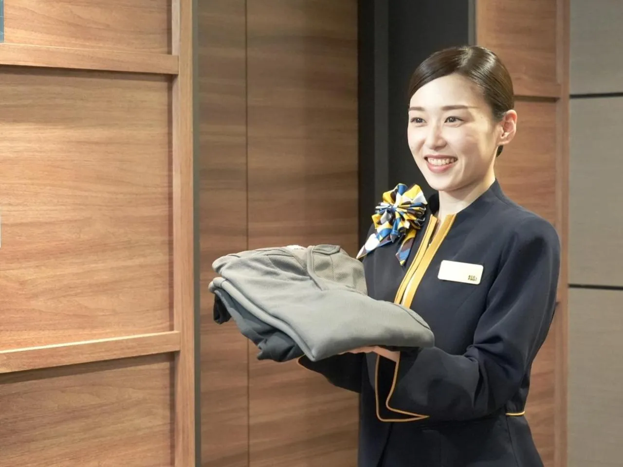 Staff in Super Hotel JR Shin-Osaka Higashiguchi