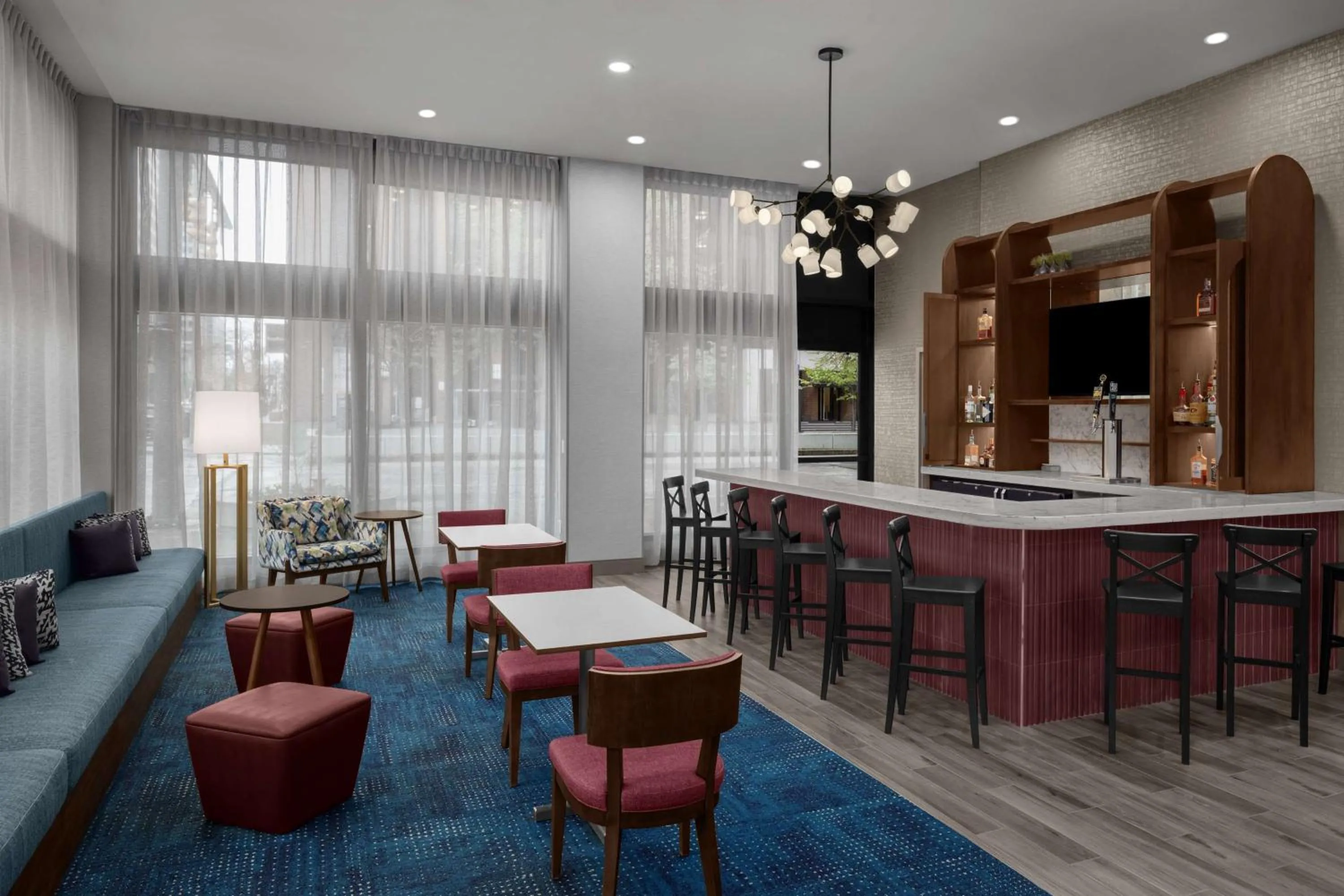 Lounge or bar in Hampton Inn Cleveland-Downtown