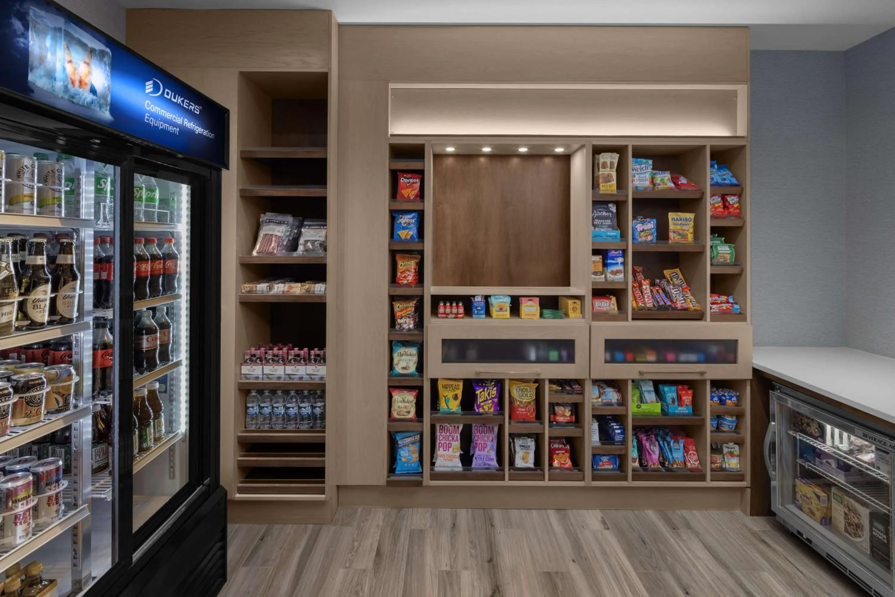 Restaurant/places to eat in Hampton Inn Cleveland-Downtown