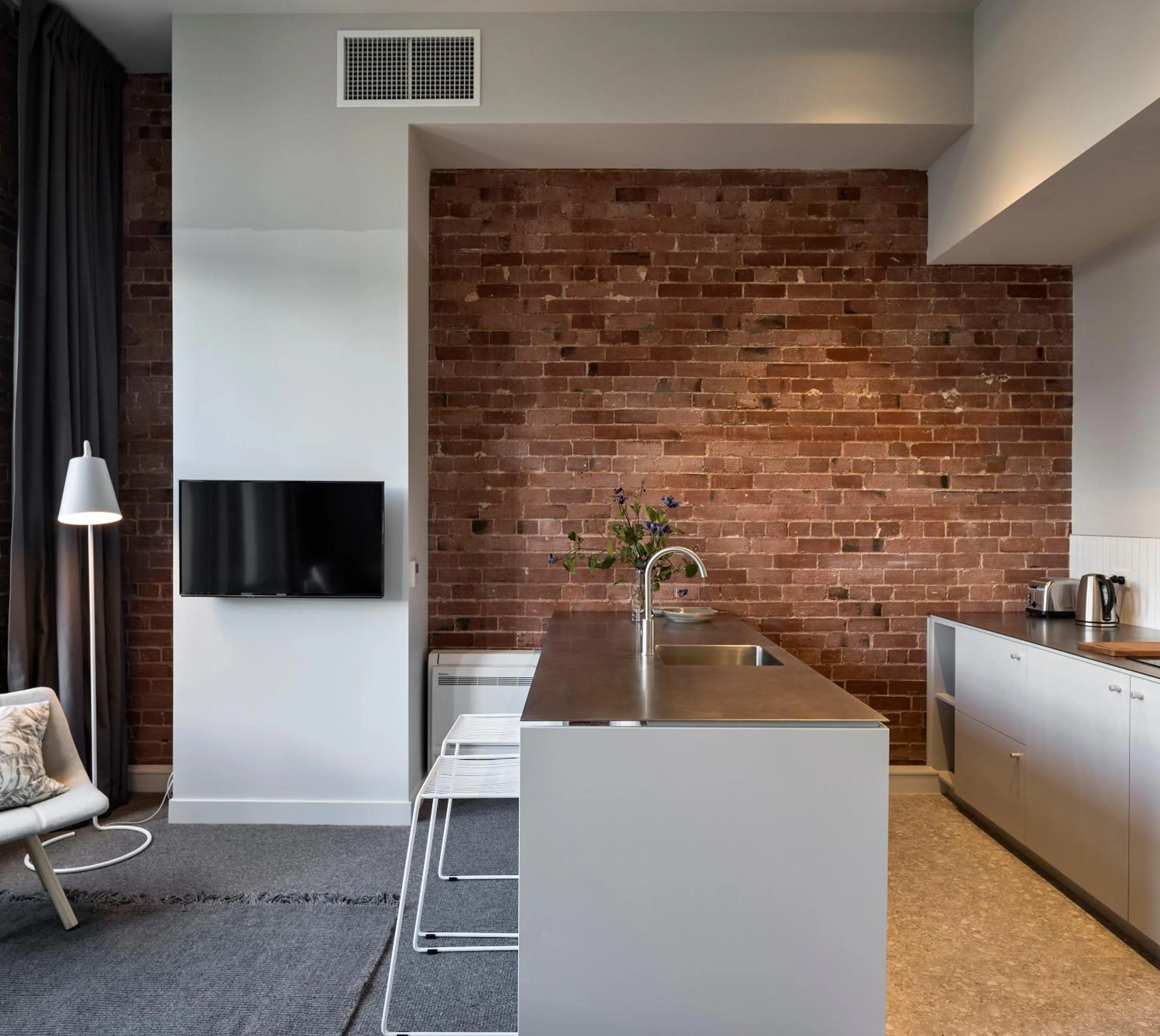 Kitchen or kitchenette in The Chamberson