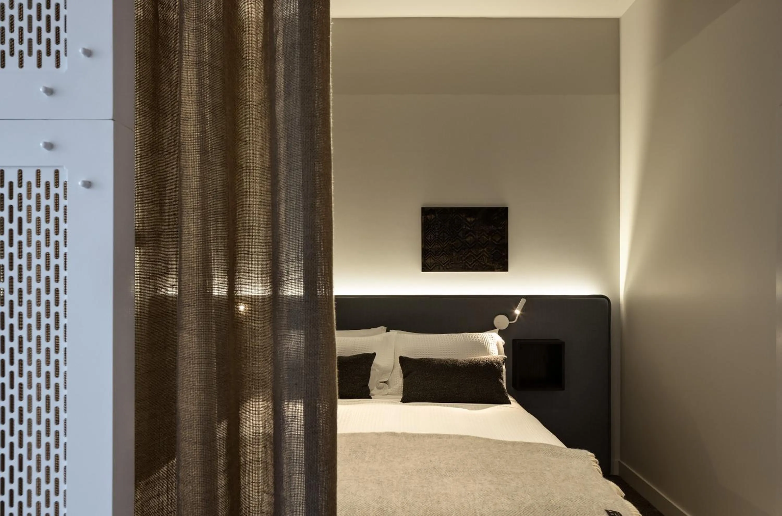 Bedroom, Bed in The Chamberson