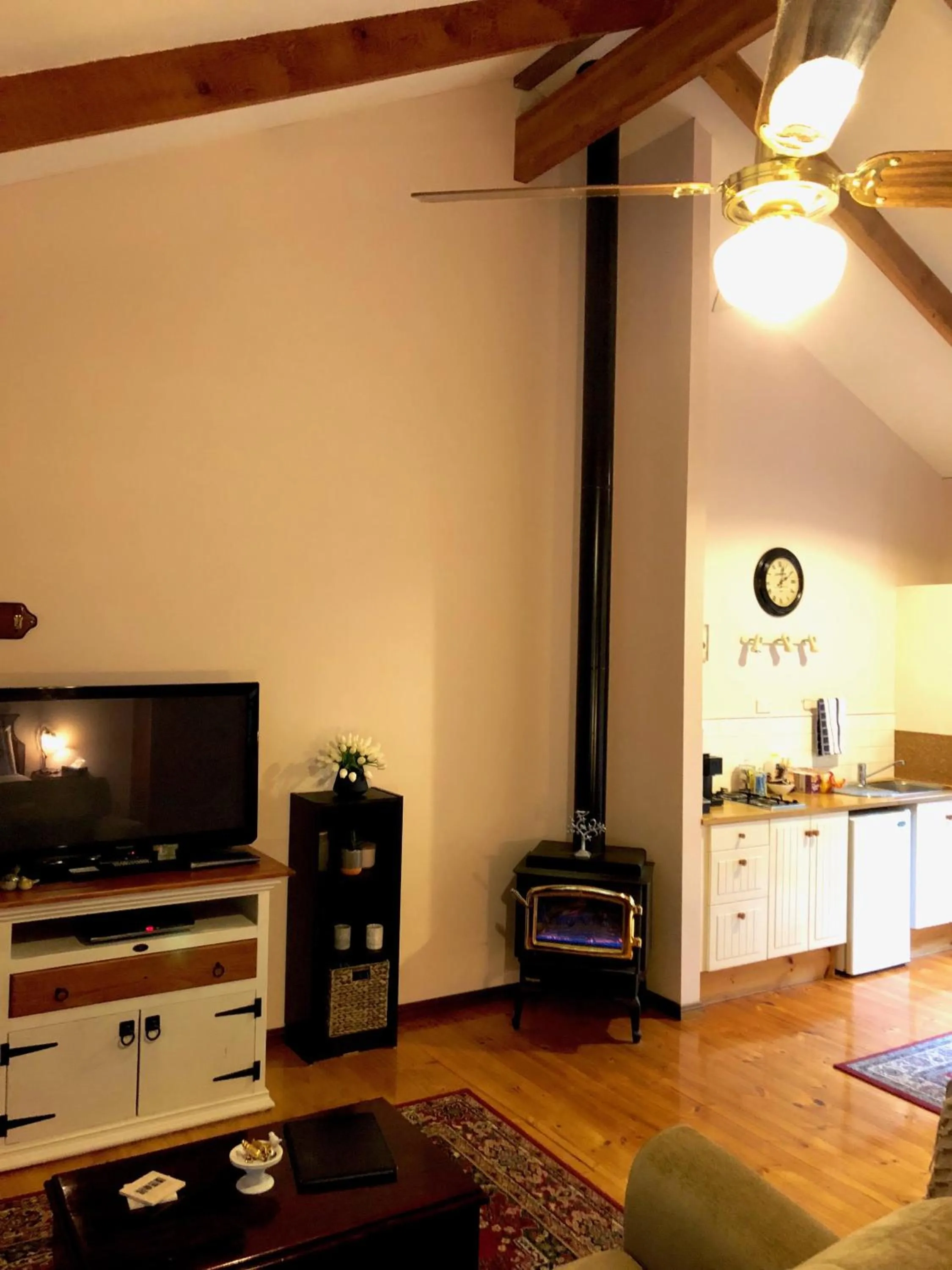 Kitchen or kitchenette in Glenview Retreat Luxury Accommodation