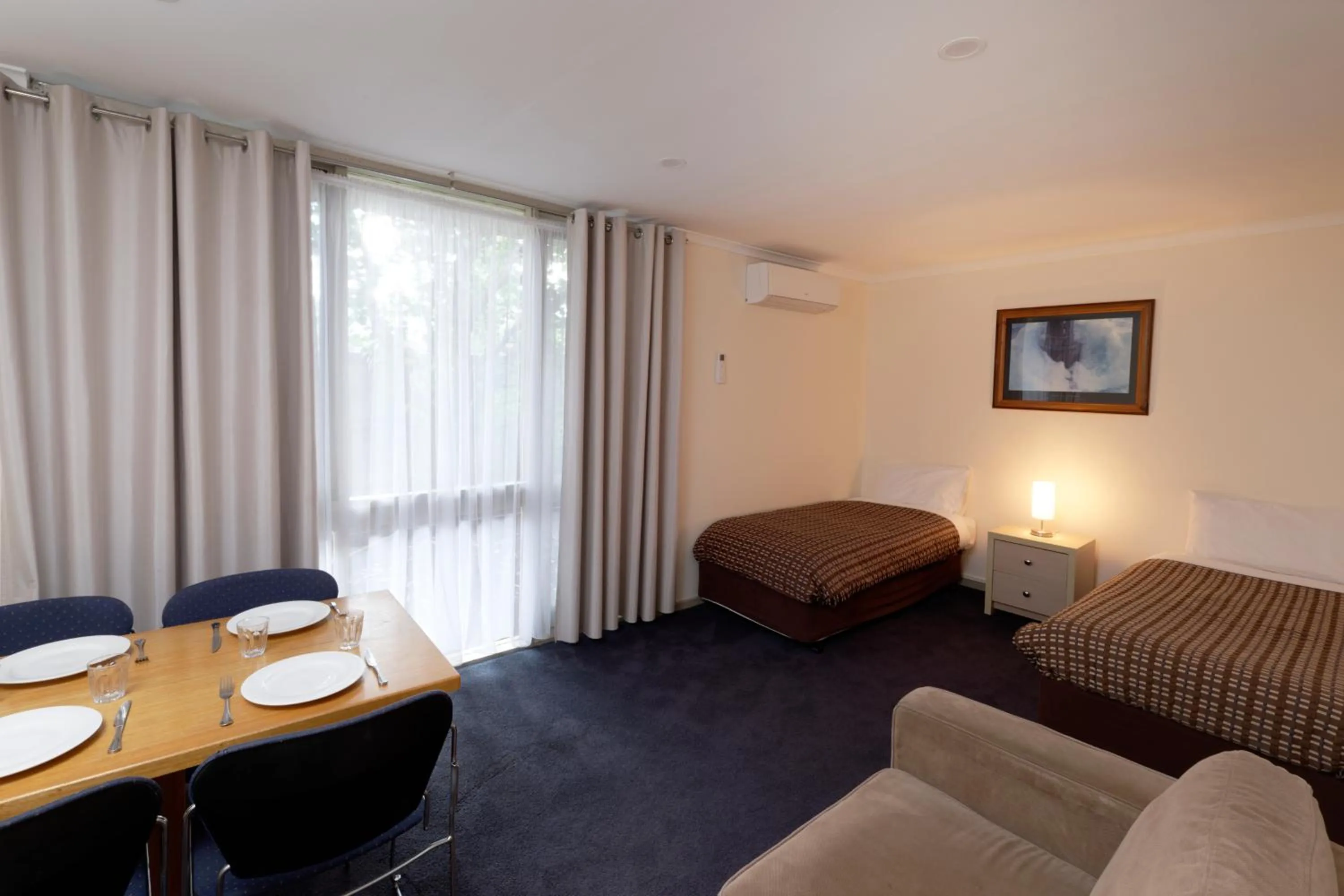 Bedroom in Keilor Motor Inn