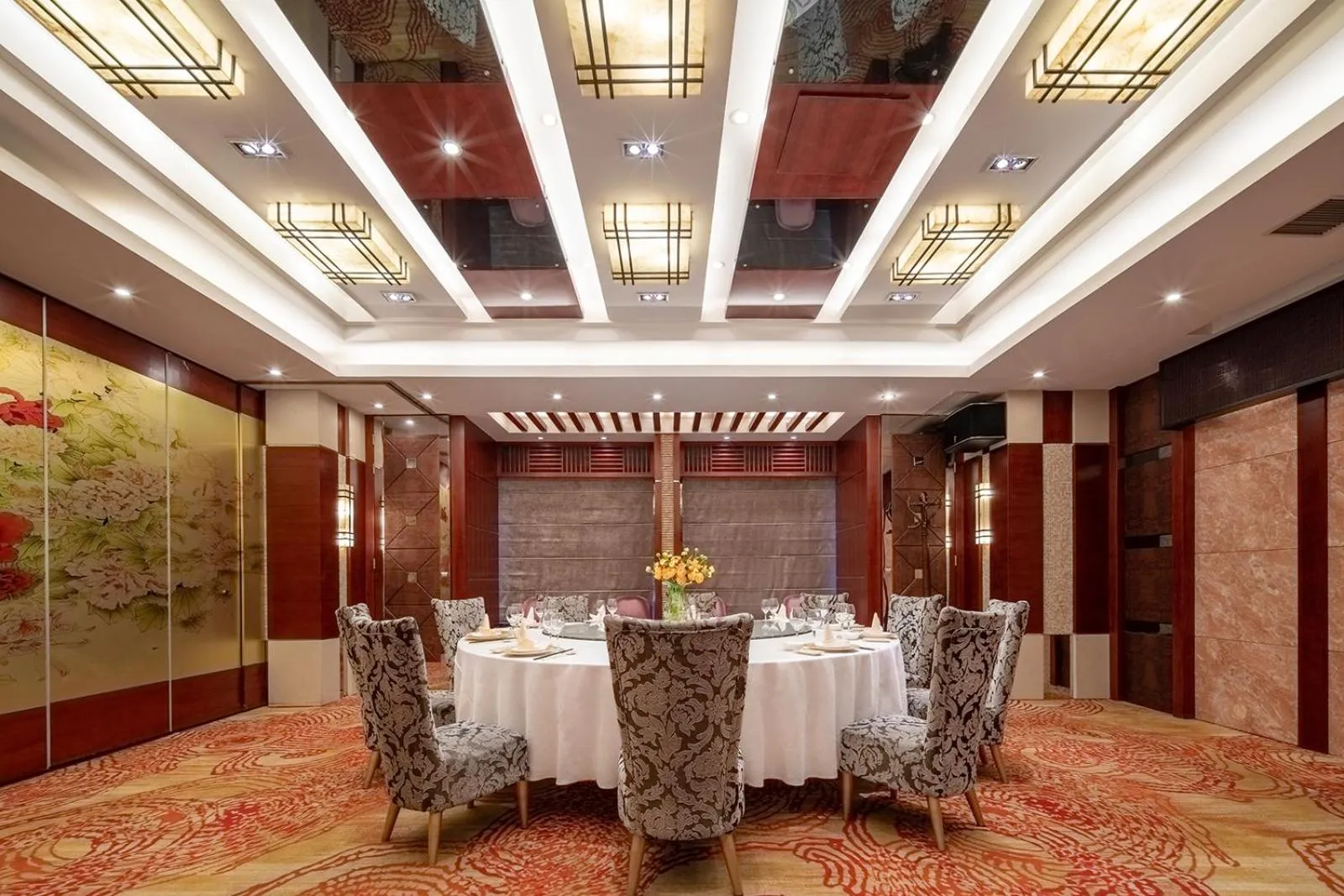Restaurant/places to eat in Shanghai Metropark Jichen Hotel