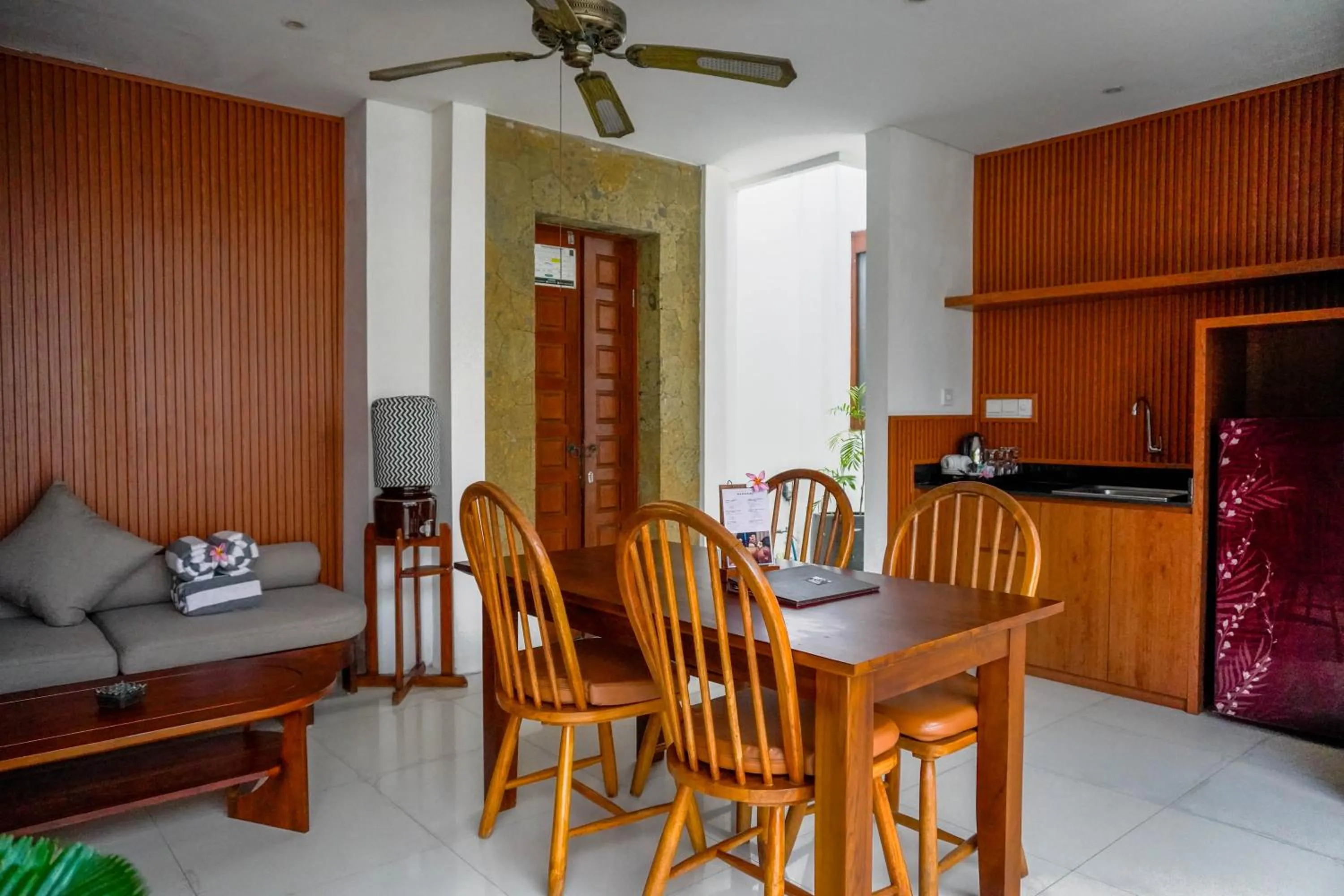 Living room in The Sakaye Villas & Spa by Kanaya Hospitality