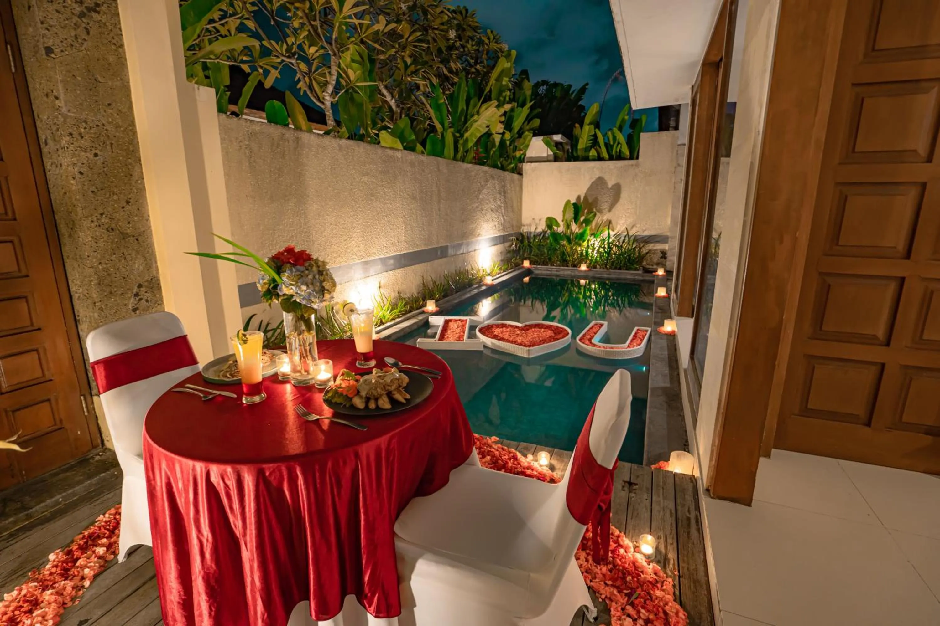 Dinner in The Sakaye Villas & Spa by Kanaya Hospitality