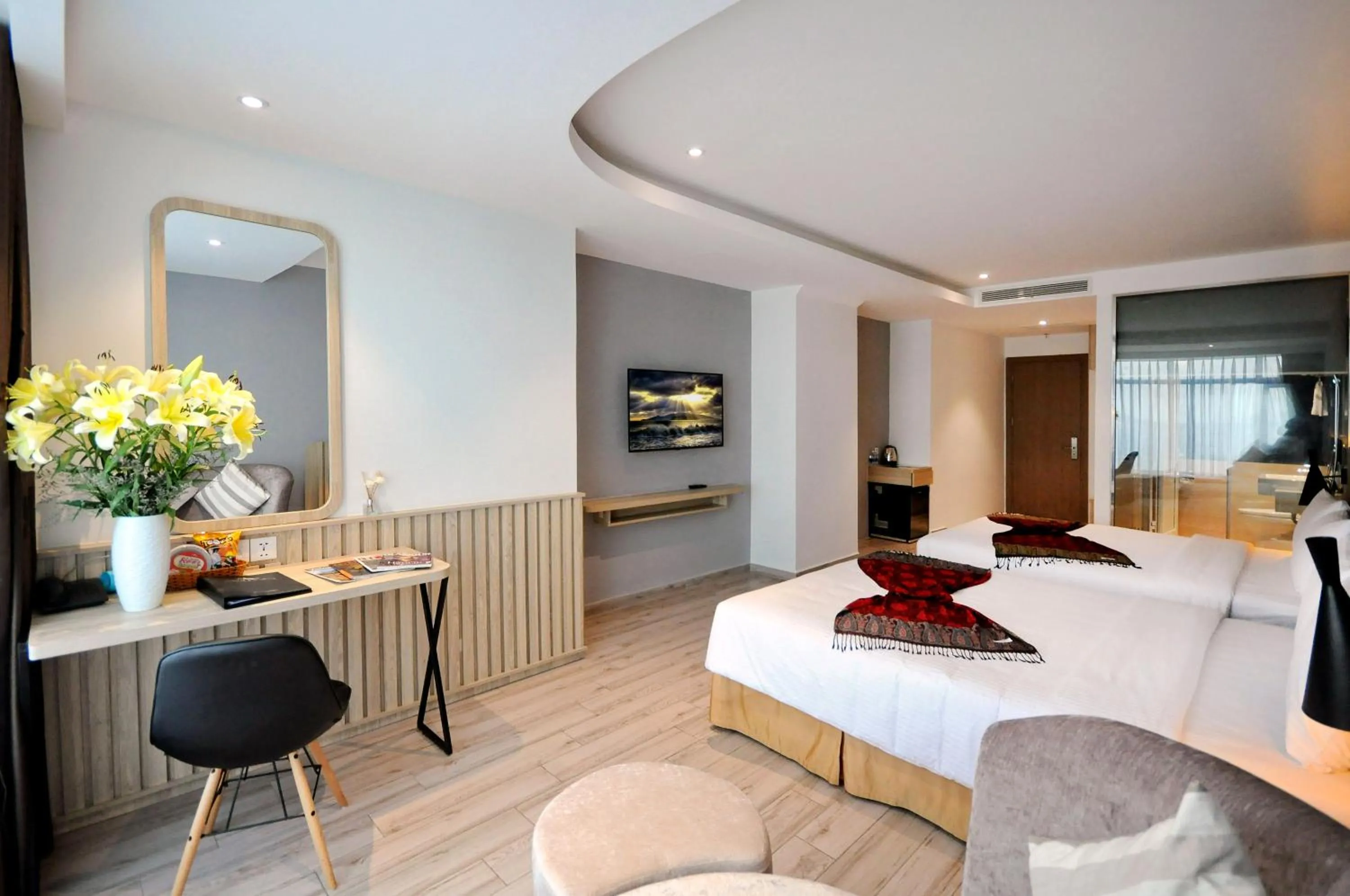 Coffee/tea facilities, Bed in Anrizon Hotel Nha Trang