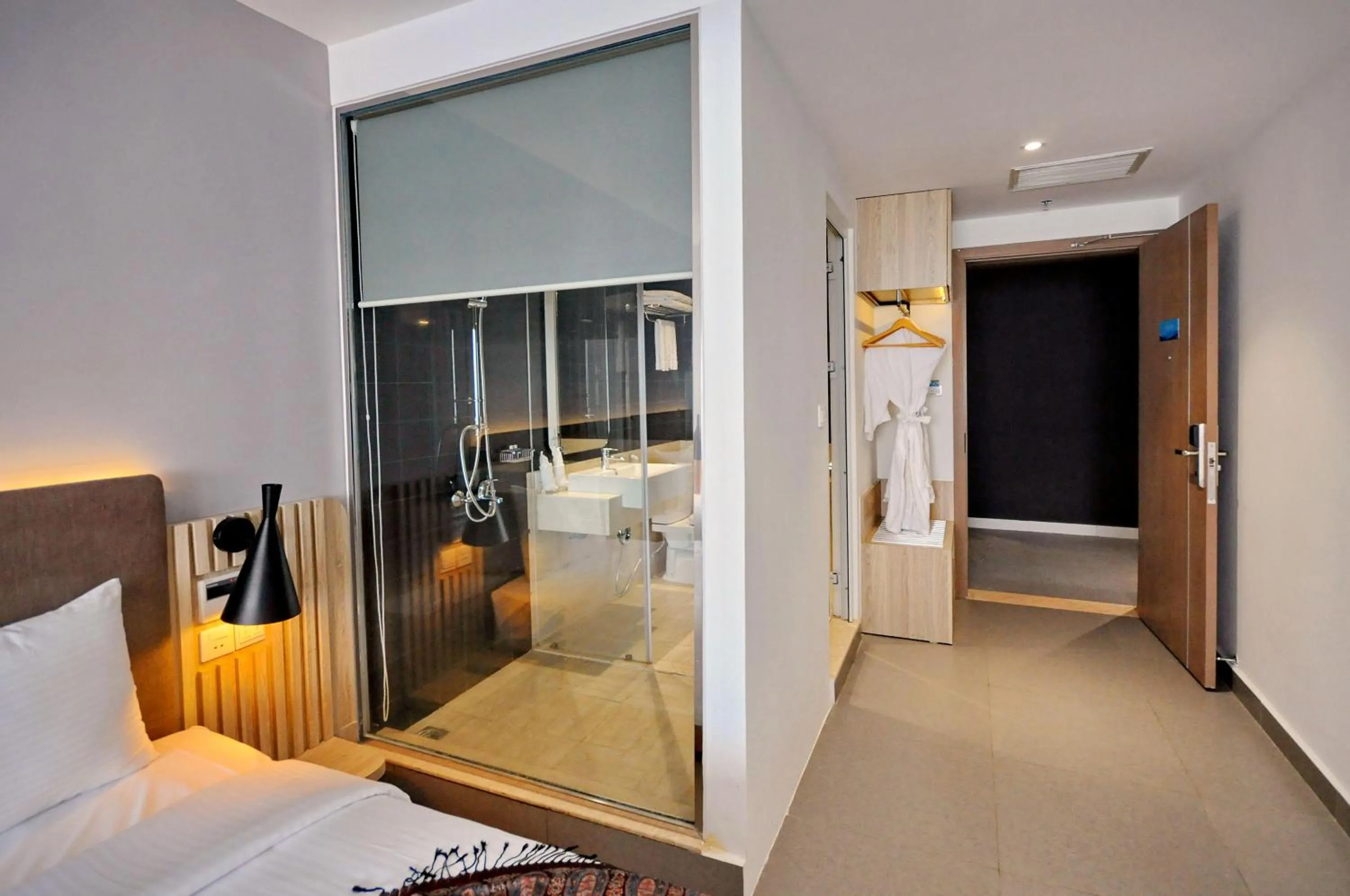 Shower, Bed in Anrizon Hotel Nha Trang