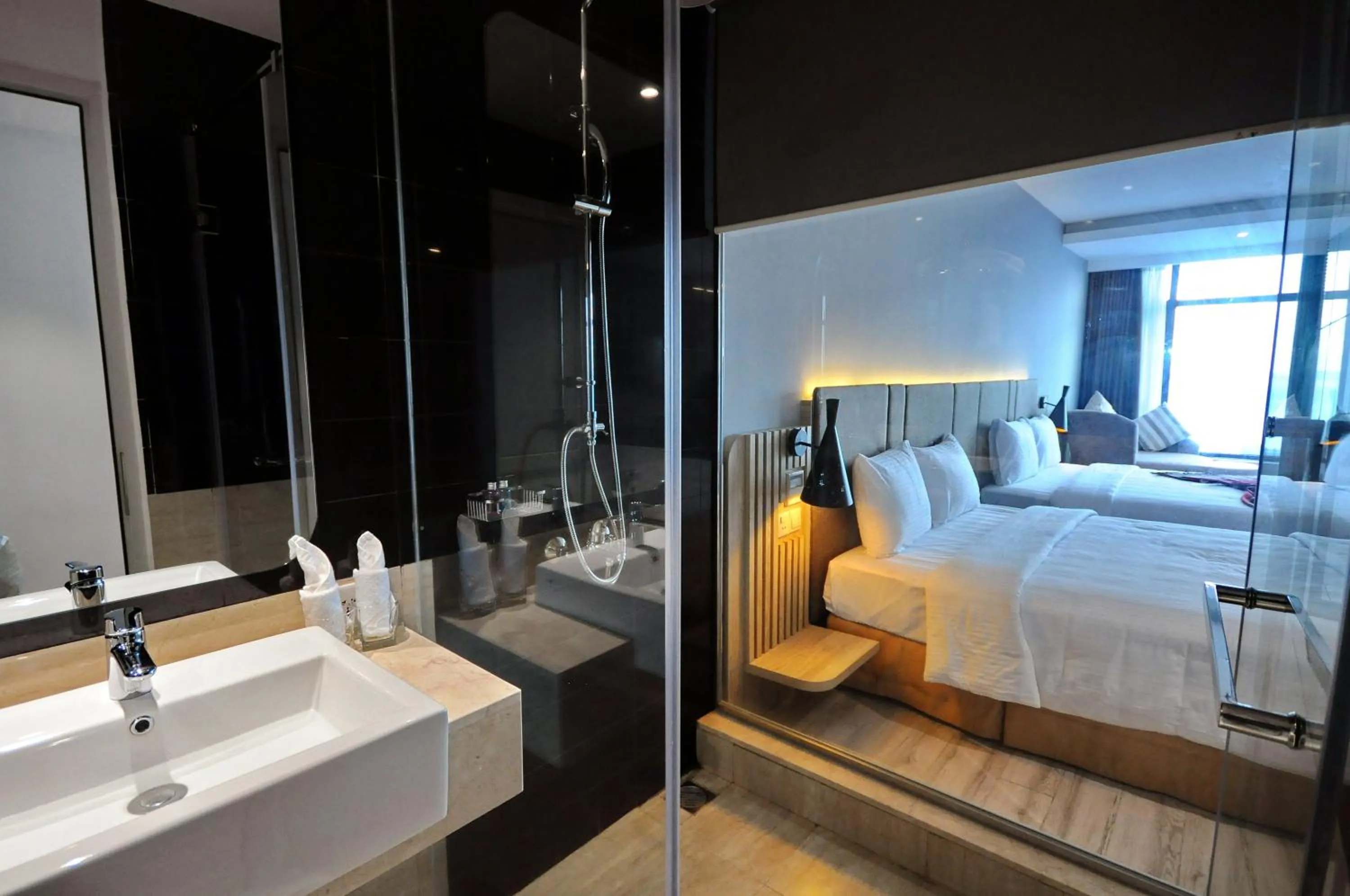 Bathroom, Bed in Anrizon Hotel Nha Trang