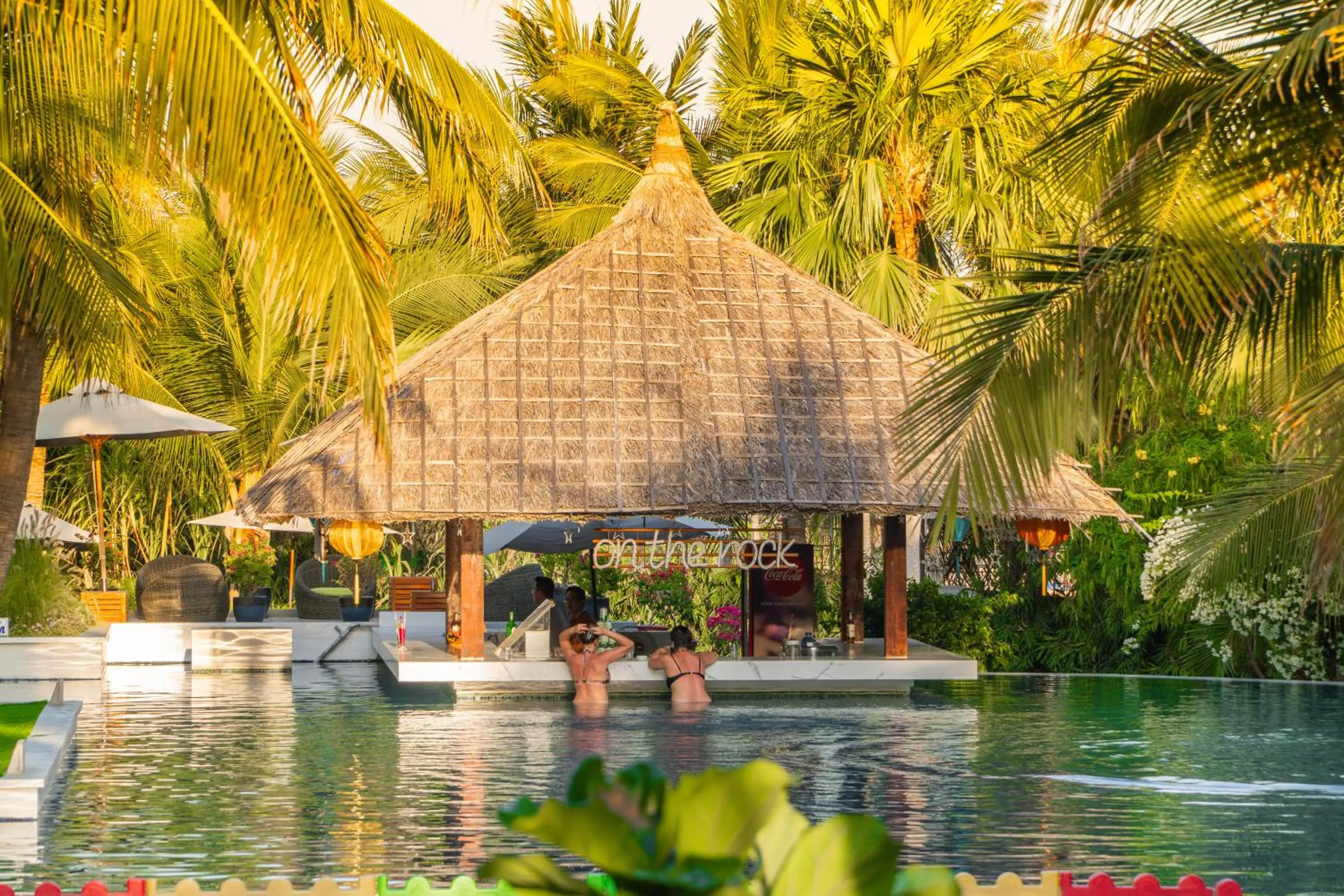Swimming pool in The Cliff Resort & Residences
