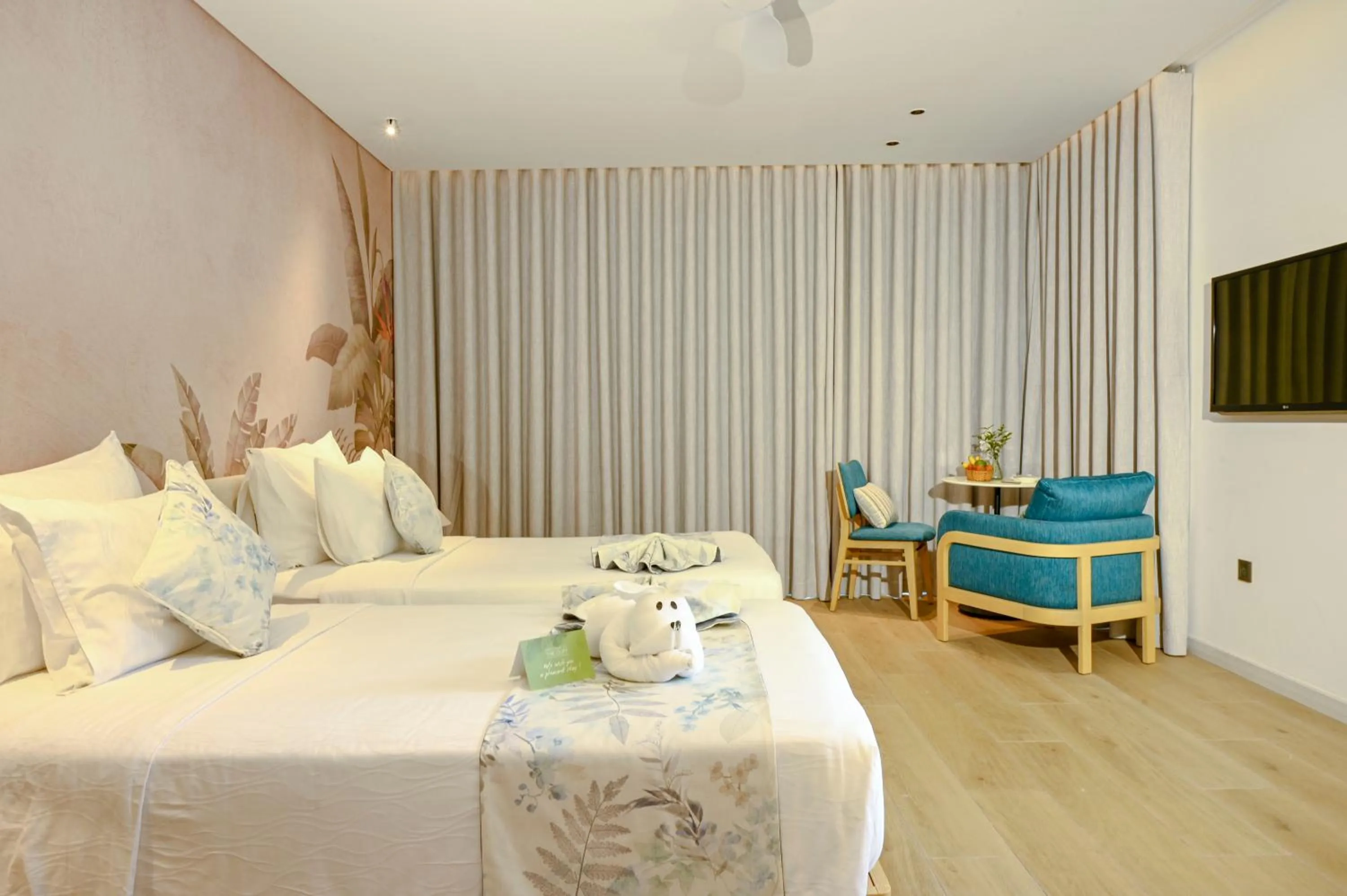 Bedroom, Bed in The Cliff Resort & Residences
