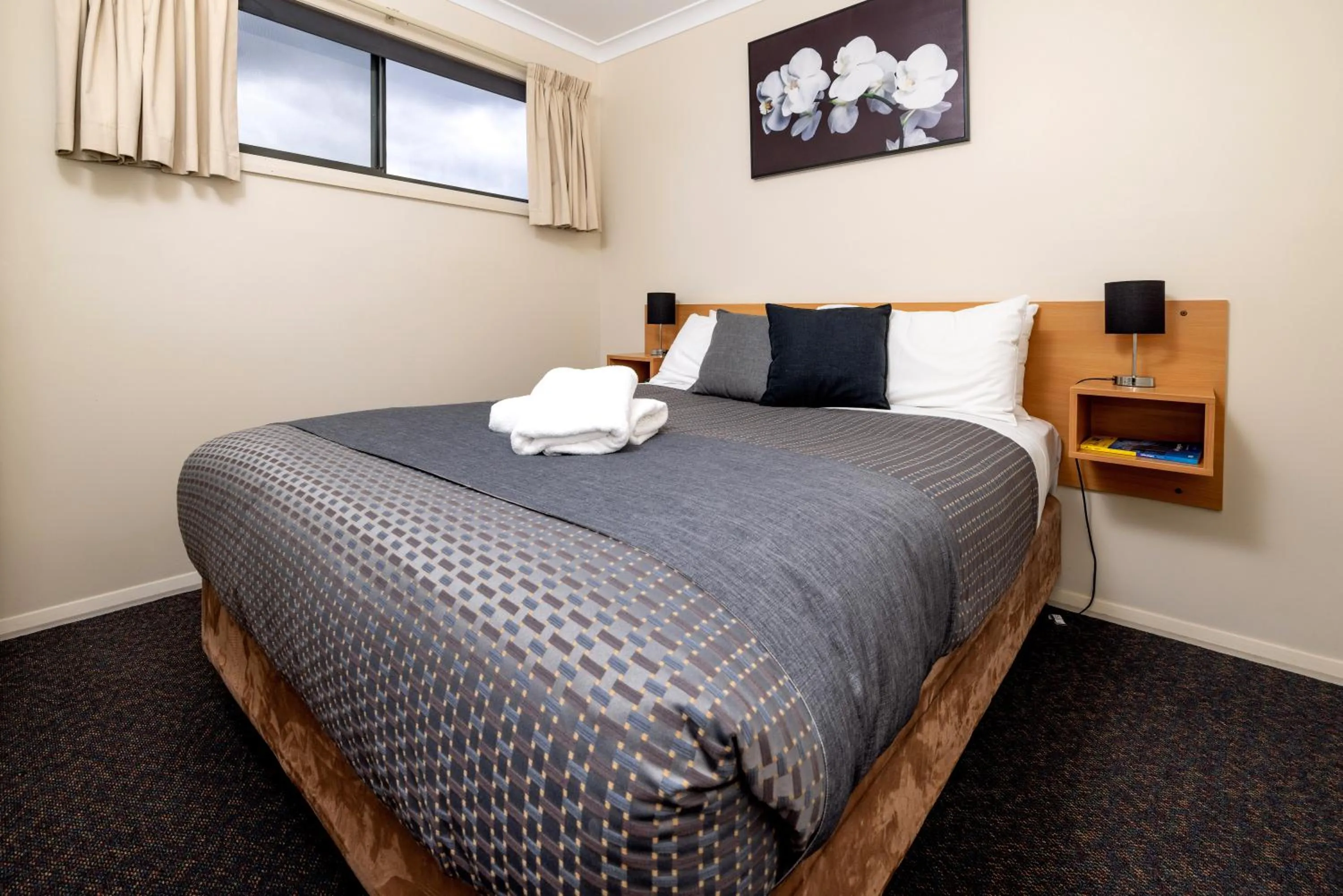 Bed in BIG4 Hobart Airport Tourist Park